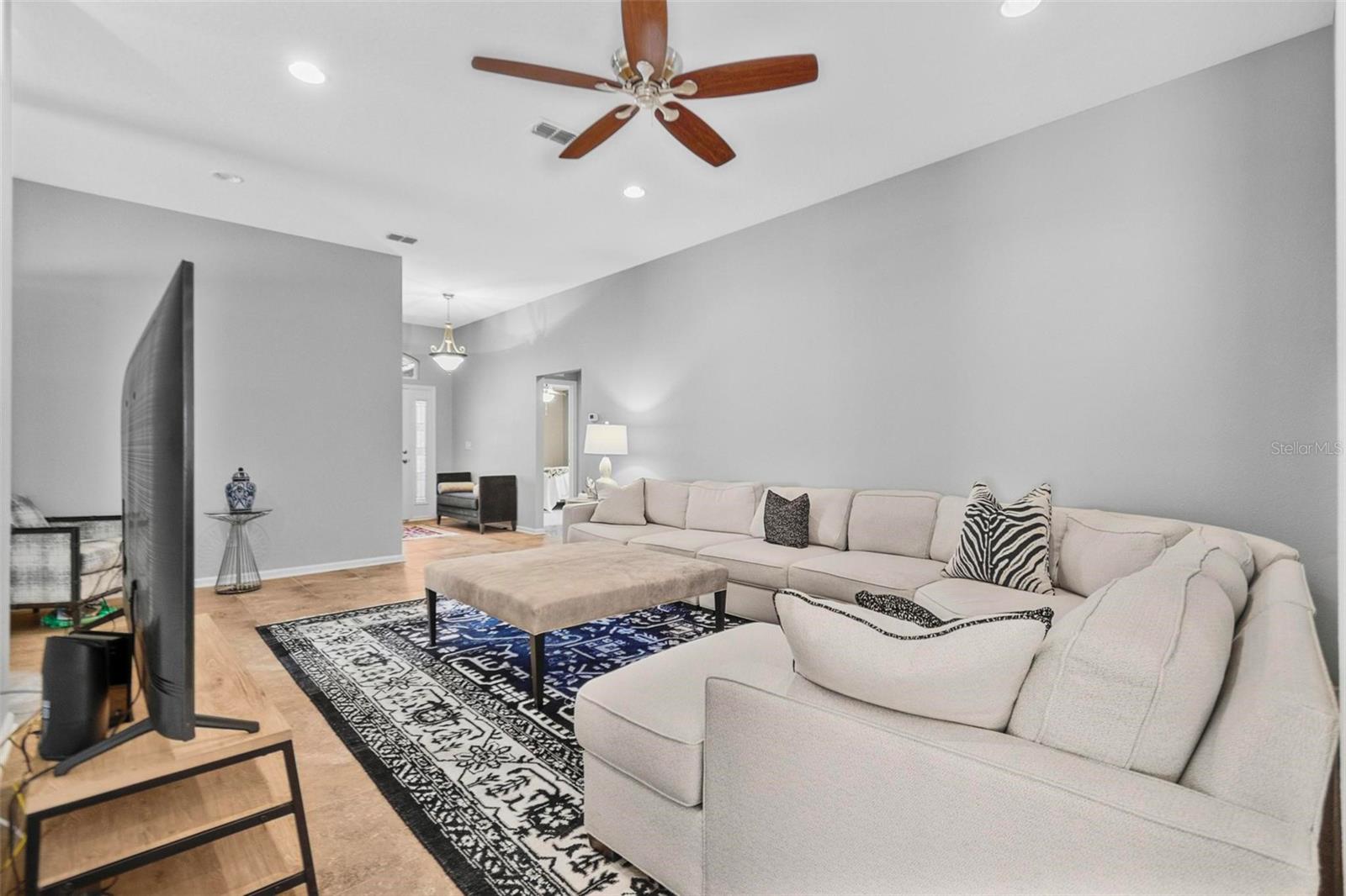 21 ARROWHEAD DRIVE, Palm Coast, FL 32137