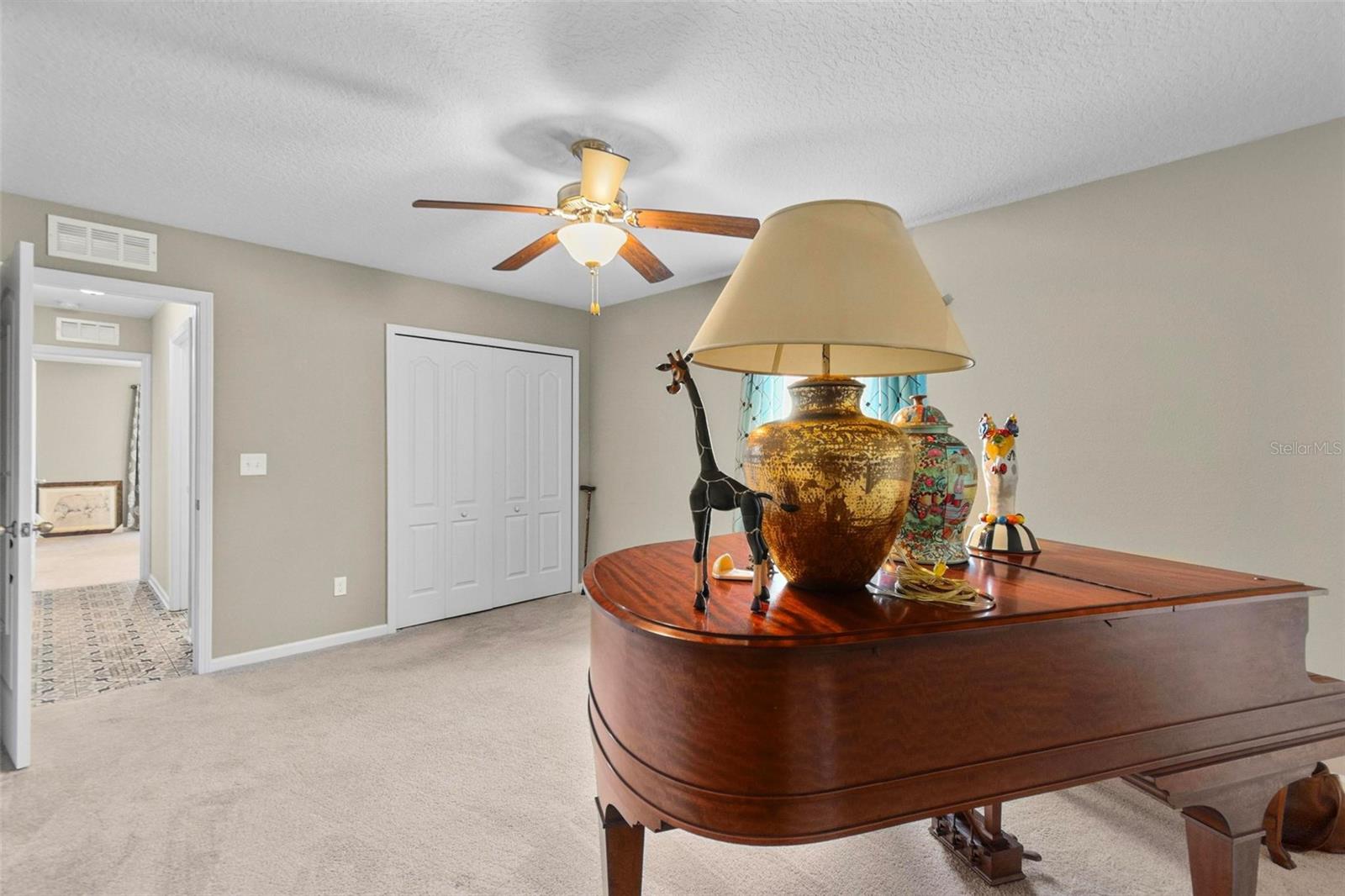 21 ARROWHEAD DRIVE, Palm Coast, FL 32137