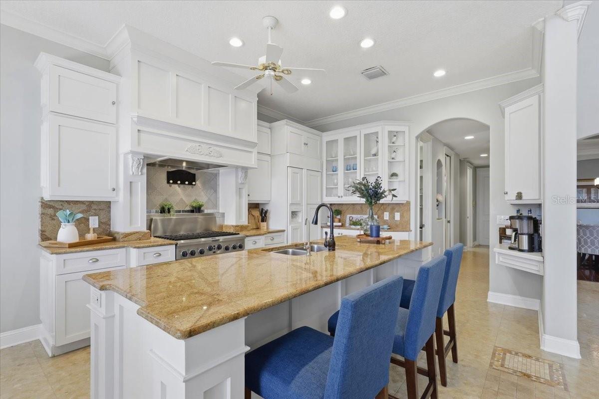 100 EMERALD LAKE DRIVE, Palm Coast, FL 32137