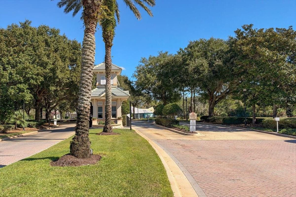 100 EMERALD LAKE DRIVE, Palm Coast, FL 32137