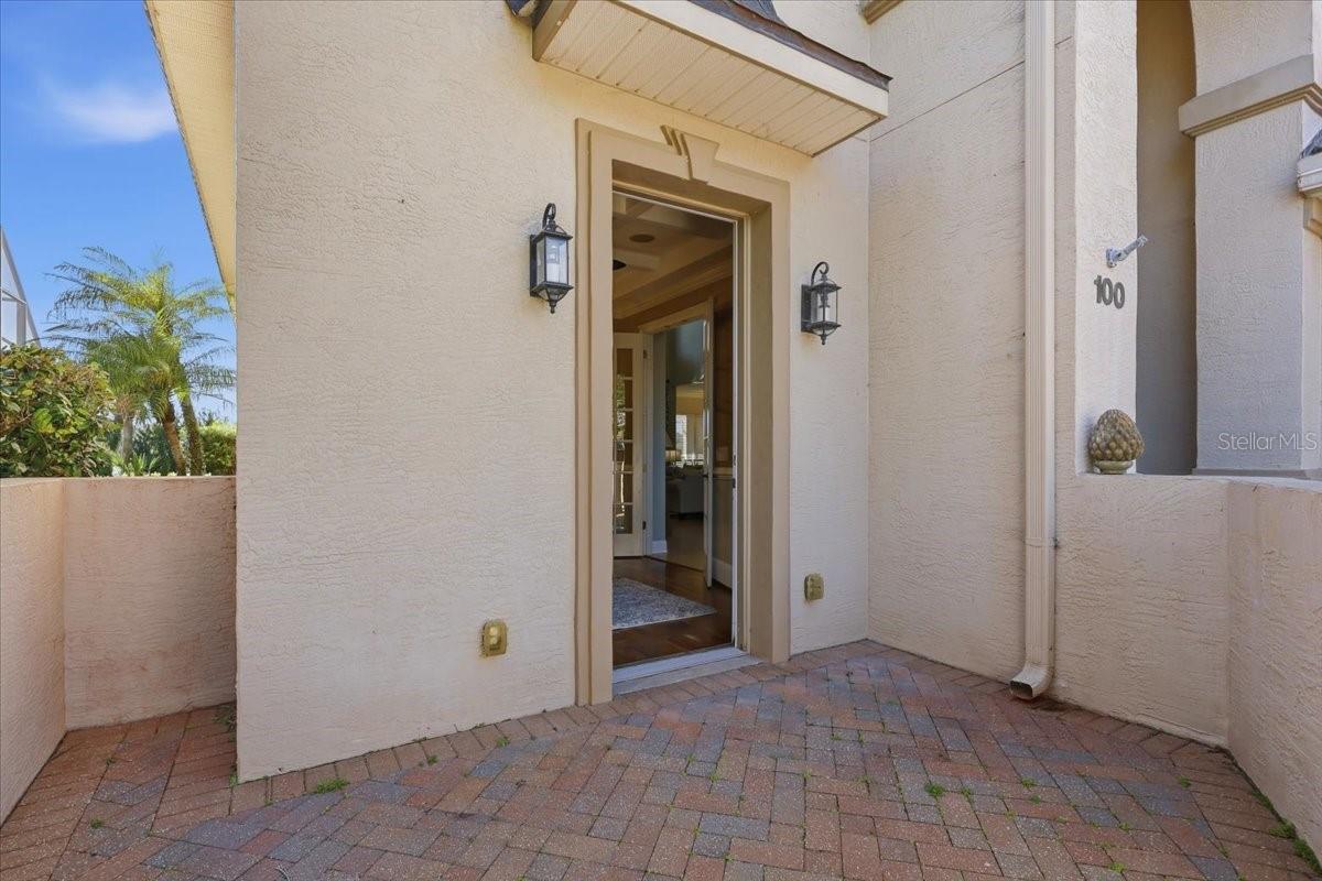 100 EMERALD LAKE DRIVE, Palm Coast, FL 32137