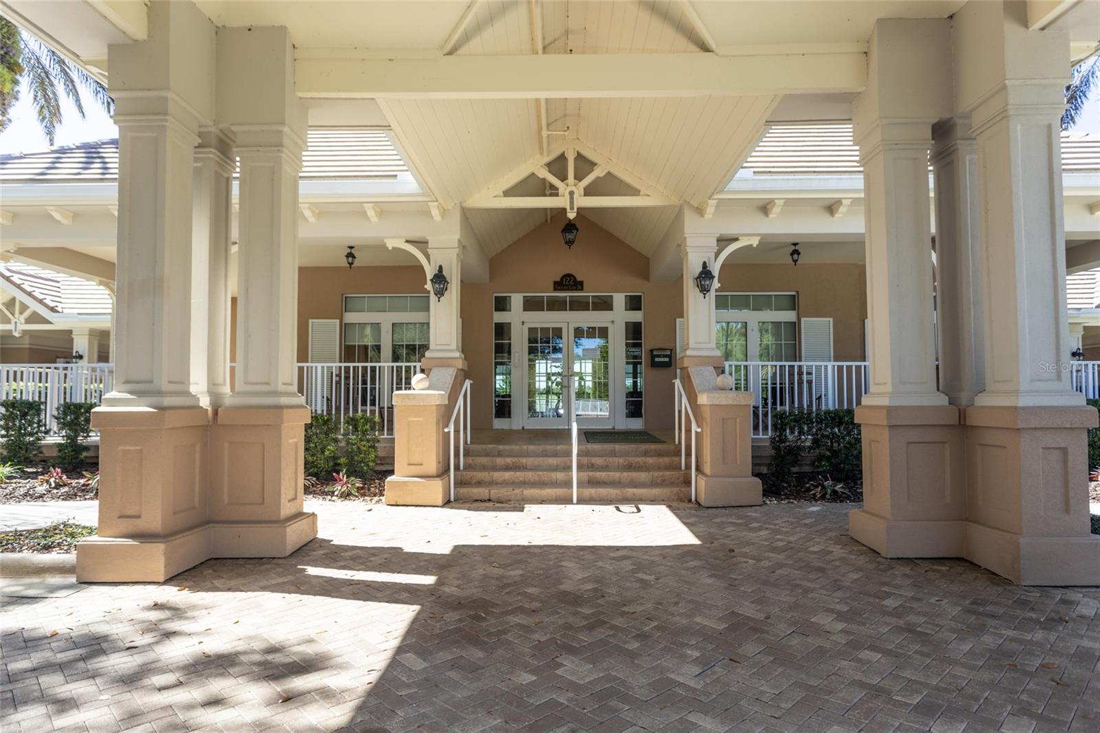 100 EMERALD LAKE DRIVE, Palm Coast, FL 32137