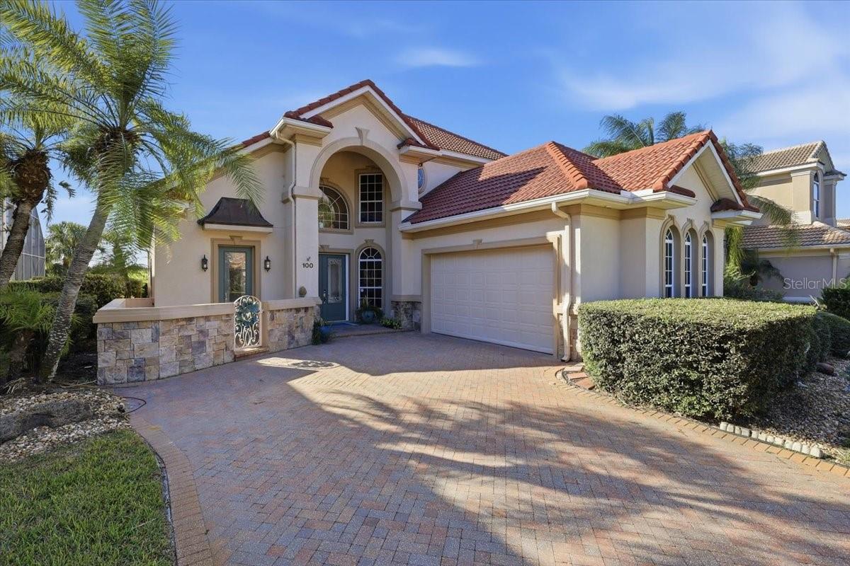 100 EMERALD LAKE DRIVE, Palm Coast, FL 32137