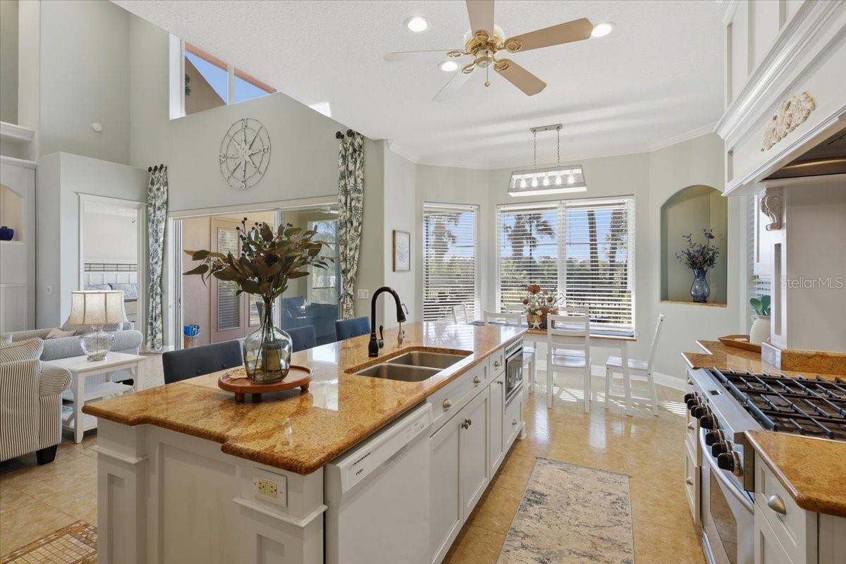 100 EMERALD LAKE DRIVE, Palm Coast, FL 32137