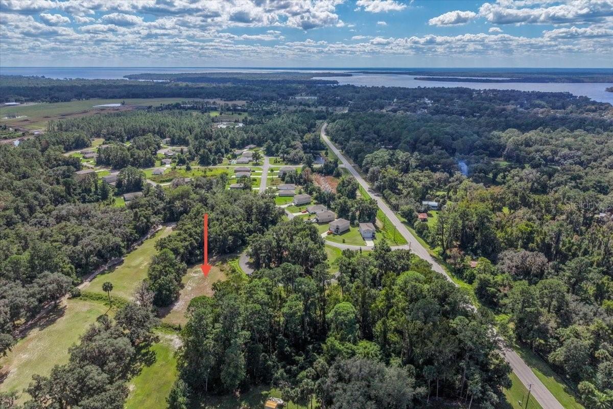 167 LIVE OAK CIRCLE, Crescent City, FL 32112
