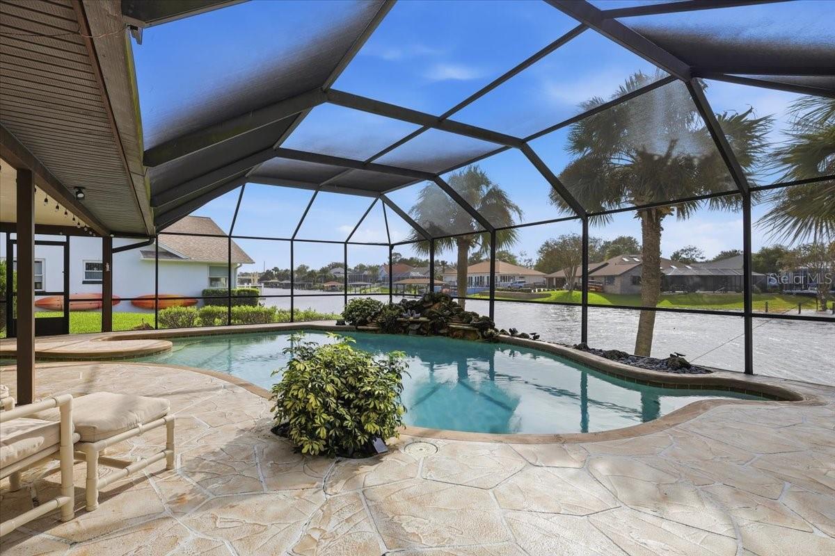 5 CHERRYTREE COURT, Palm Coast, FL 32137
