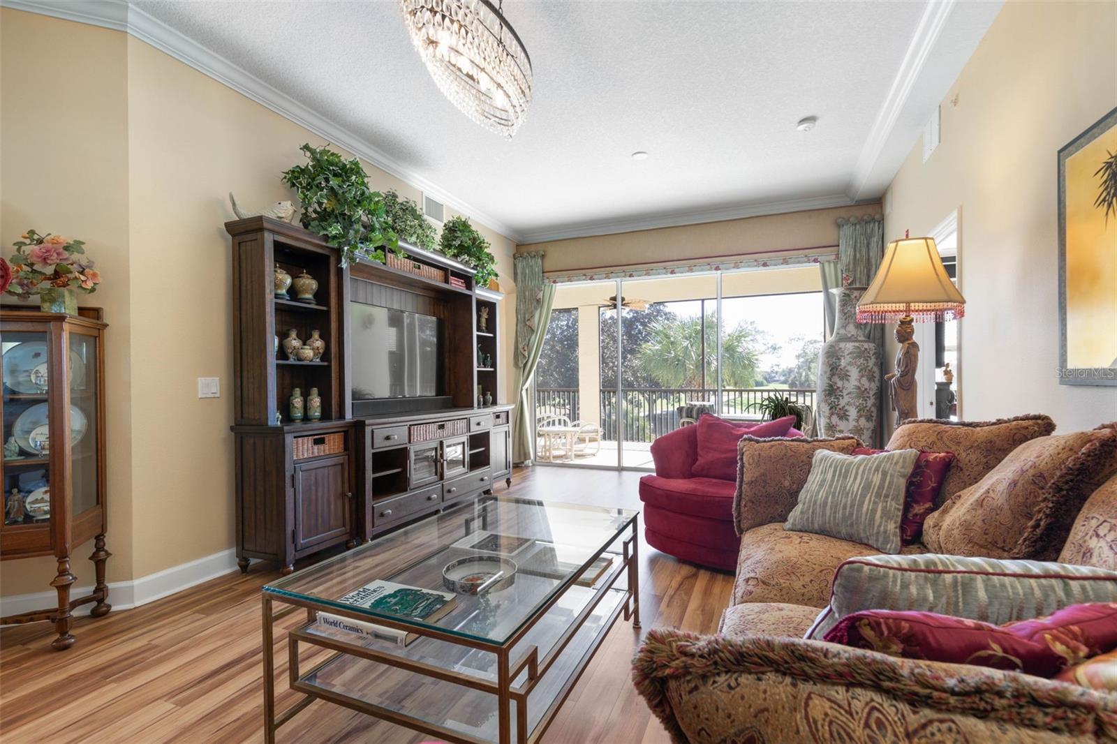 Beautiful floors and views!