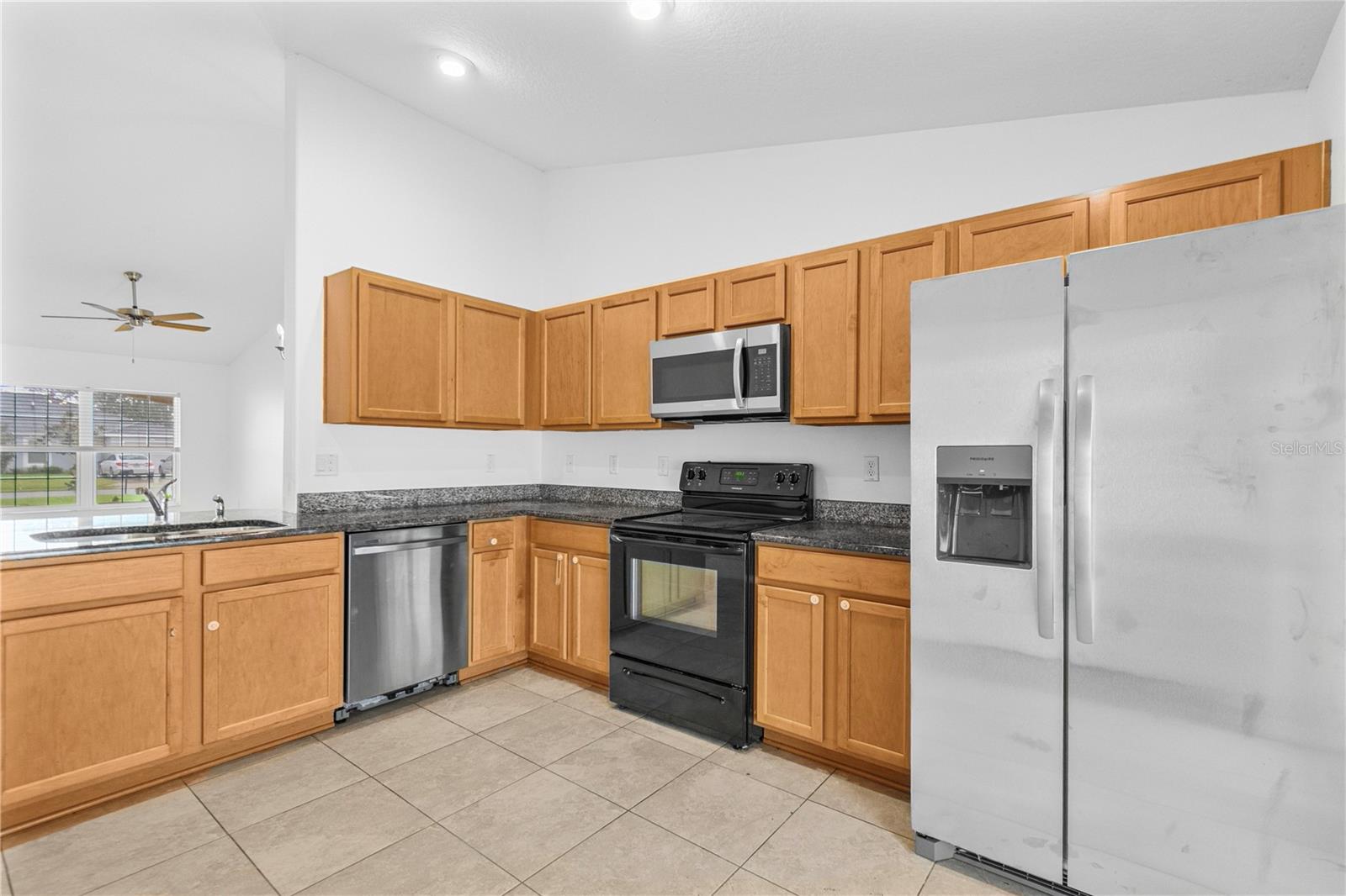 20 RAINSTONE LANE, Palm Coast, FL 32164