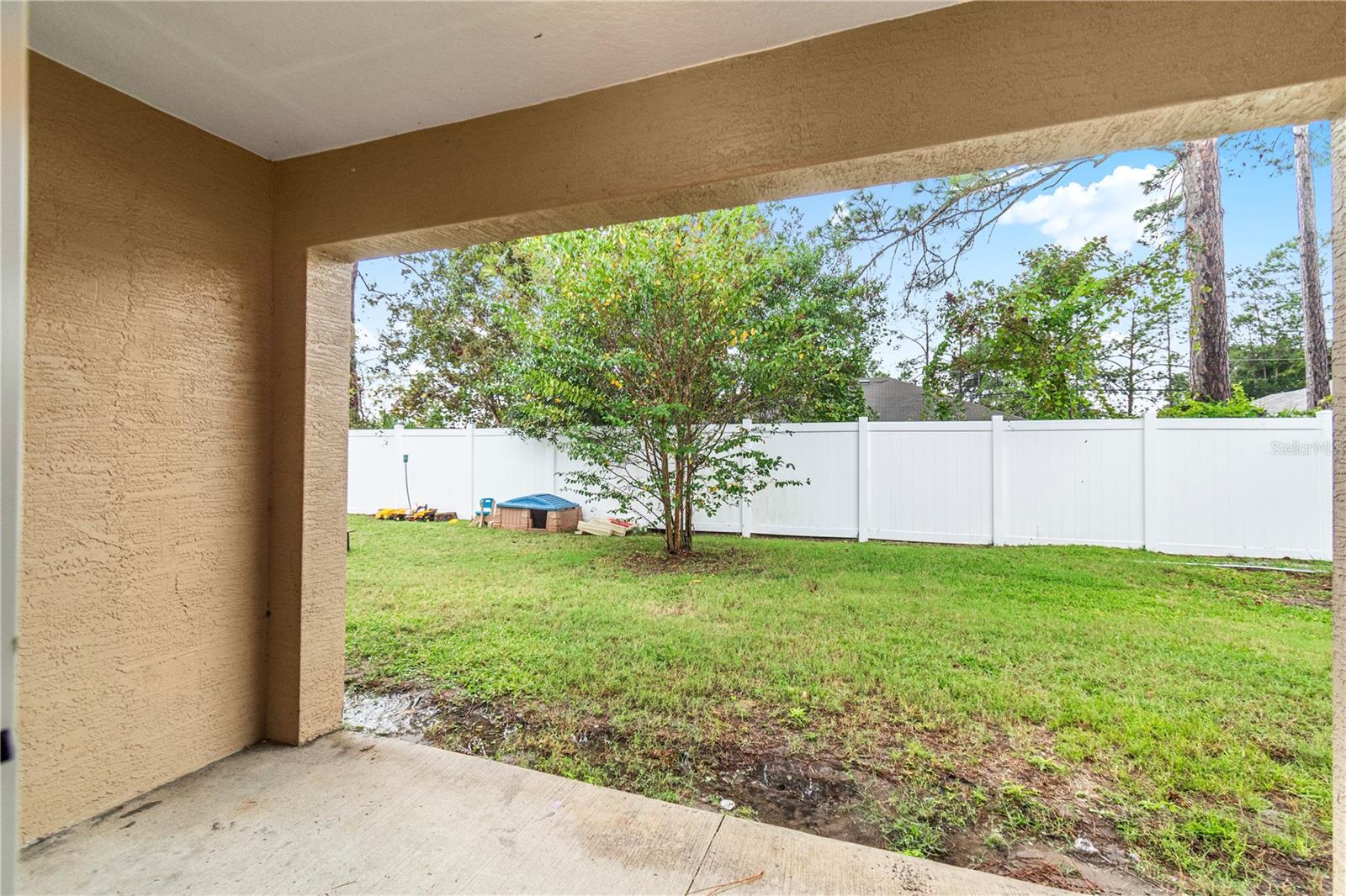 20 RAINSTONE LANE, Palm Coast, FL 32164
