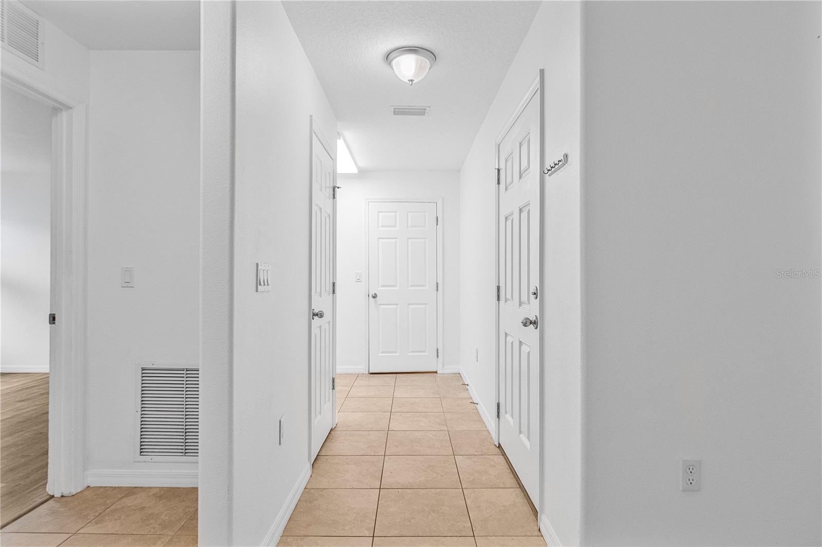 20 RAINSTONE LANE, Palm Coast, FL 32164