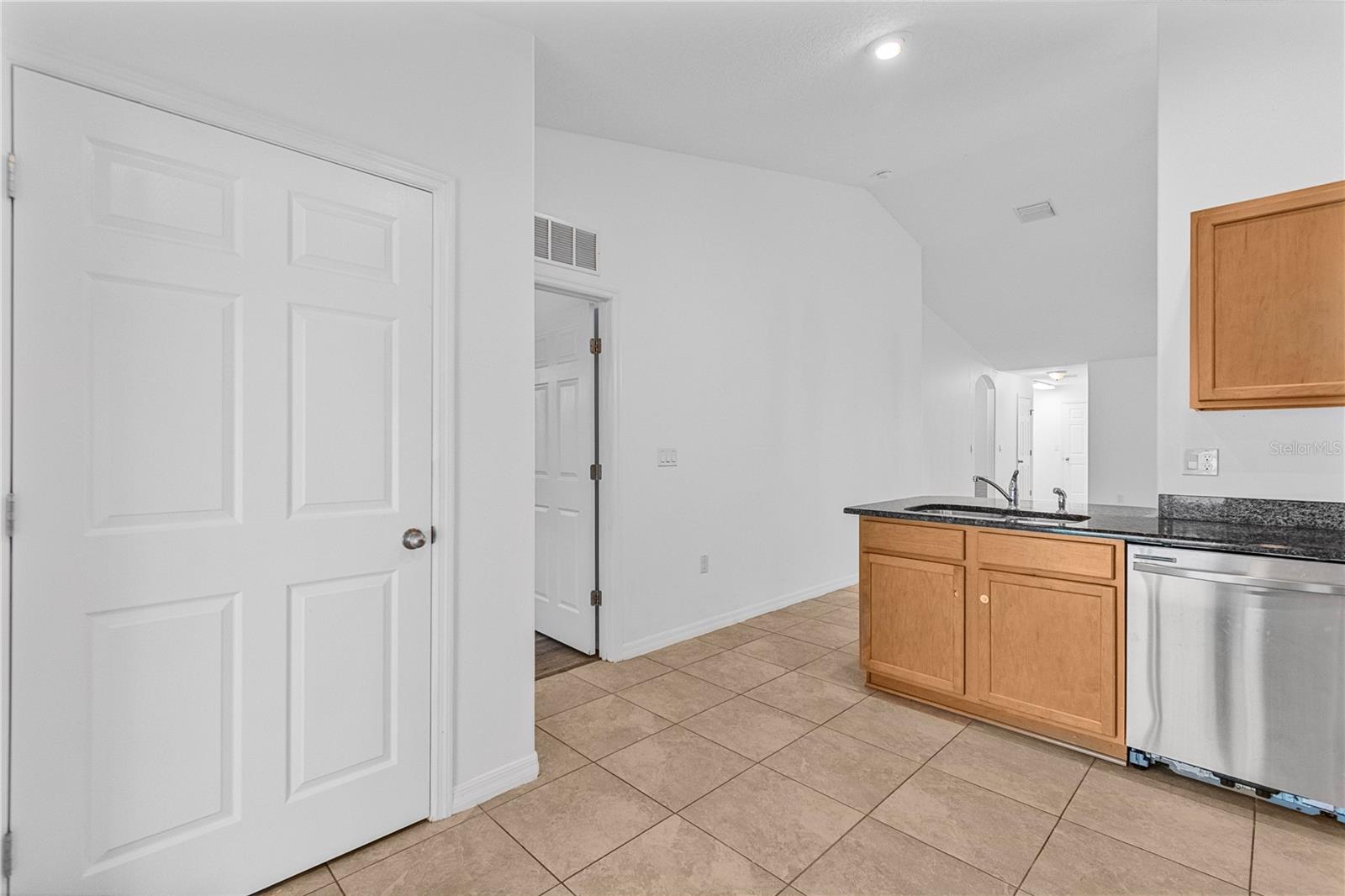 20 RAINSTONE LANE, Palm Coast, FL 32164