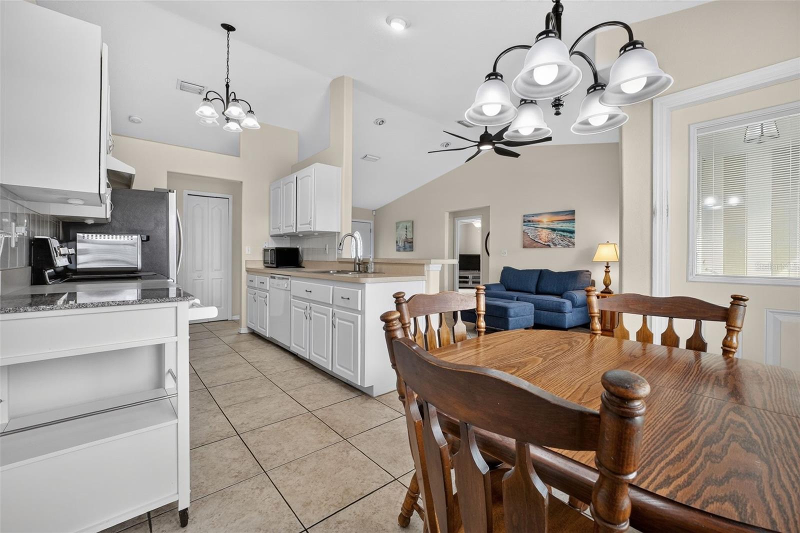 206 HERNANDEZ AVENUE, Ormond Beach, FL 32174