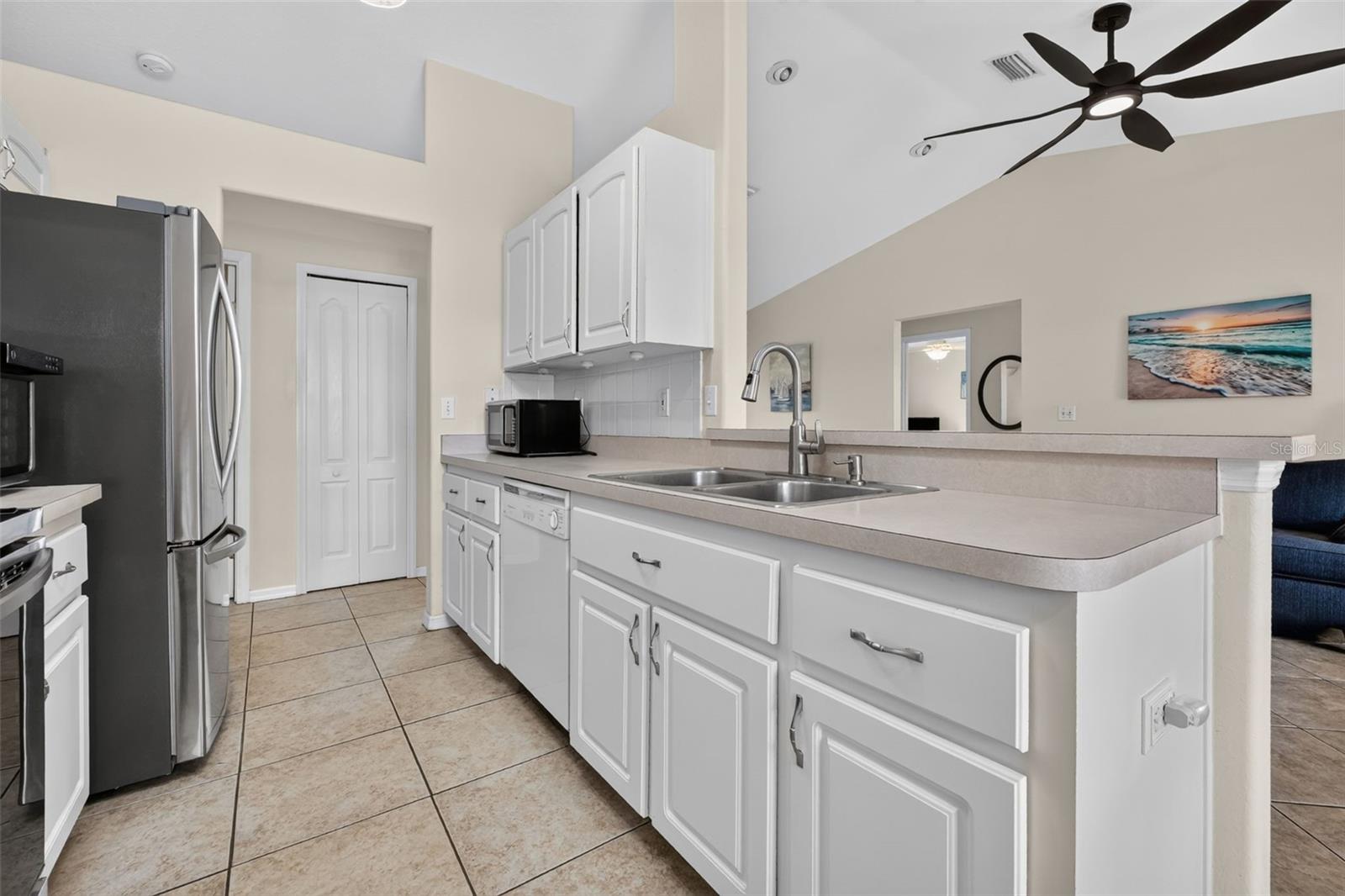 206 HERNANDEZ AVENUE, Ormond Beach, FL 32174