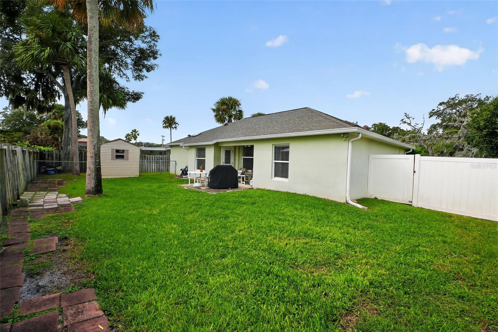 206 HERNANDEZ AVENUE, Ormond Beach, FL 32174