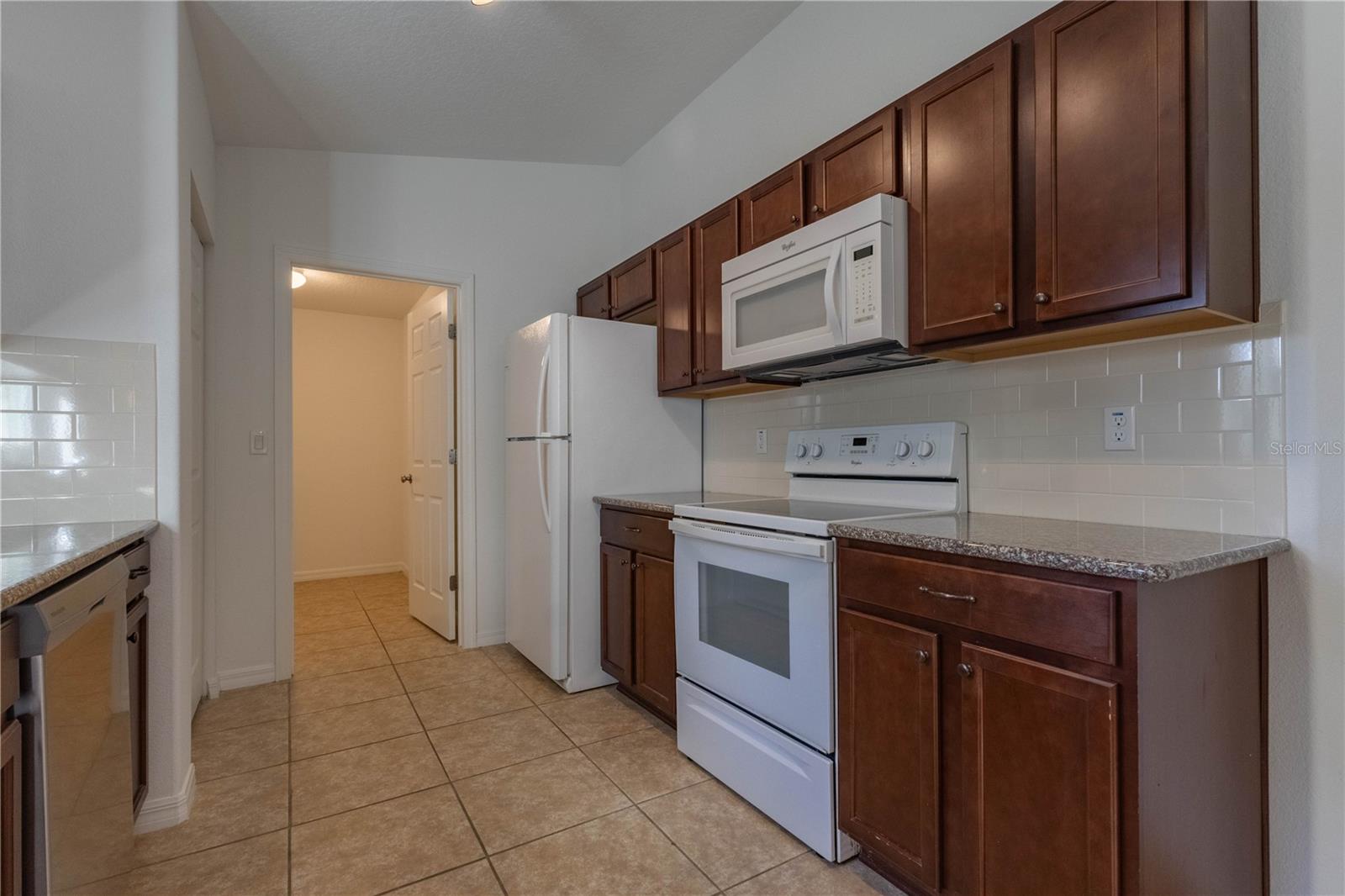 21 WHETSTONE LANE, Palm Coast, FL 32164