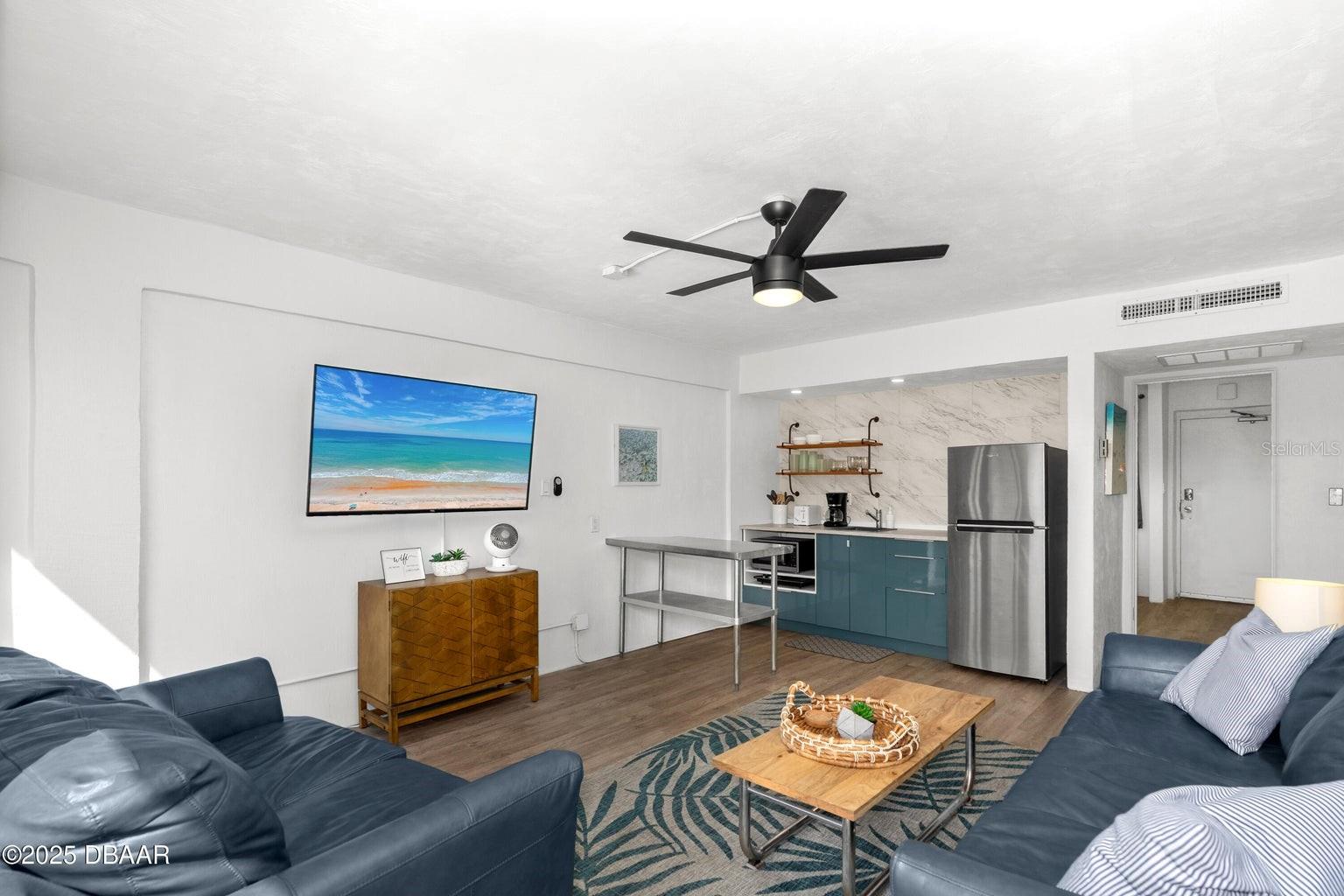 219 S ATLANTIC AVENUE, #333, Daytona Beach, FL 32118