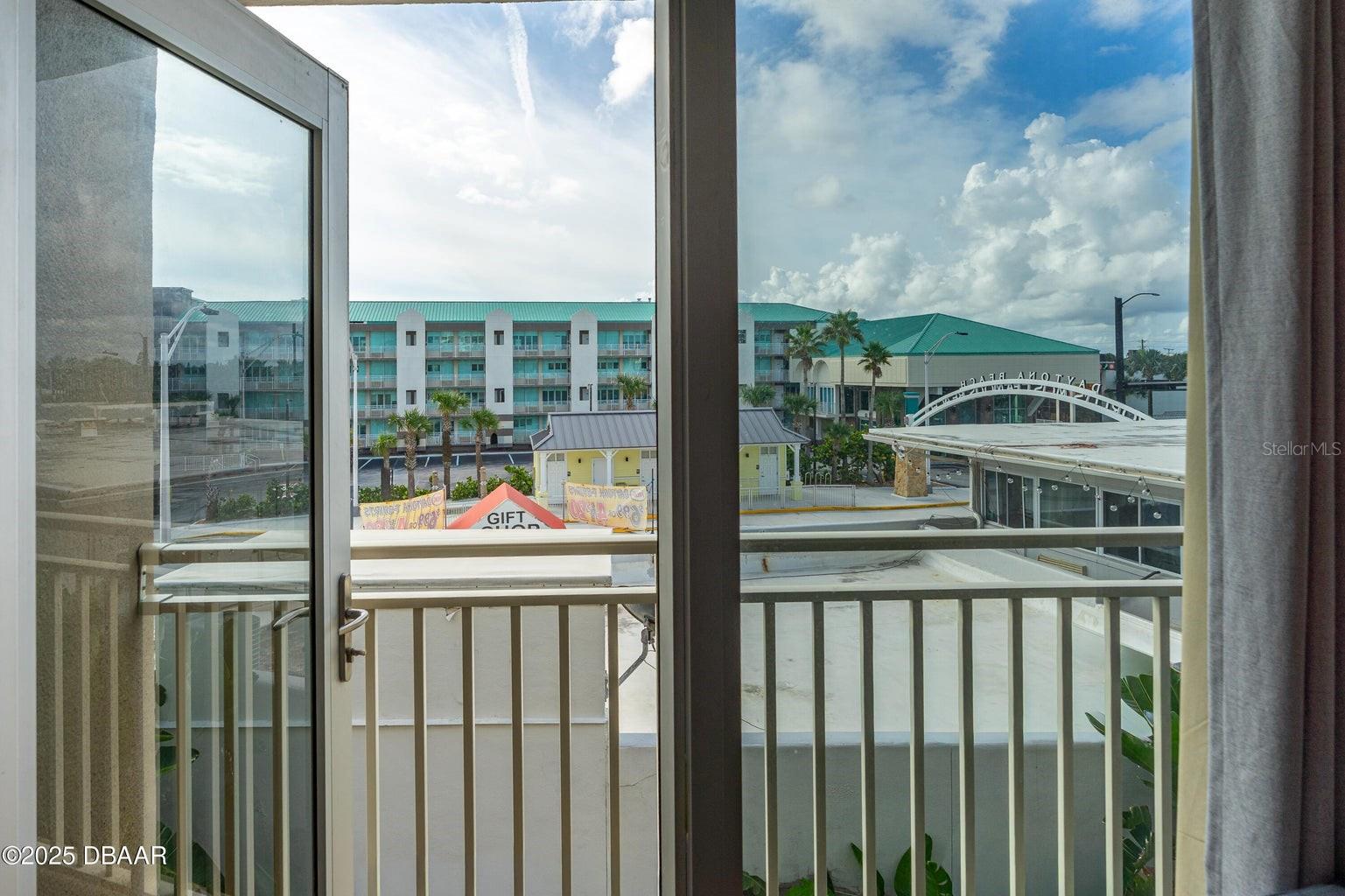 219 S ATLANTIC AVENUE, #333, Daytona Beach, FL 32118