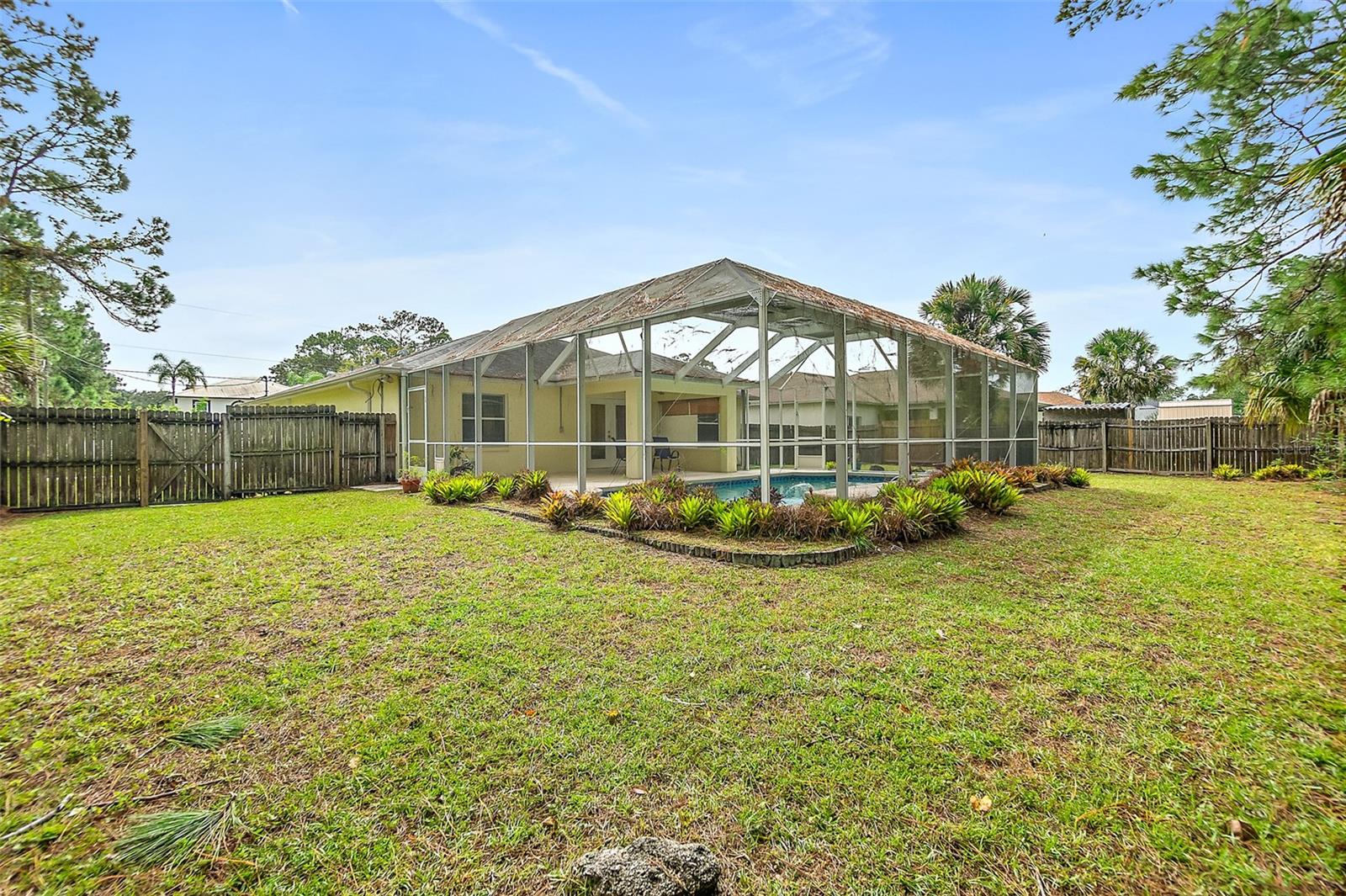 16 SLUMBER MEADOW TRAIL, Palm Coast, FL 32164