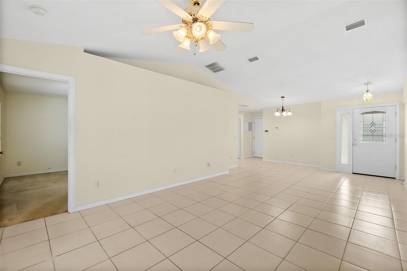 16 SLUMBER MEADOW TRAIL, Palm Coast, FL 32164