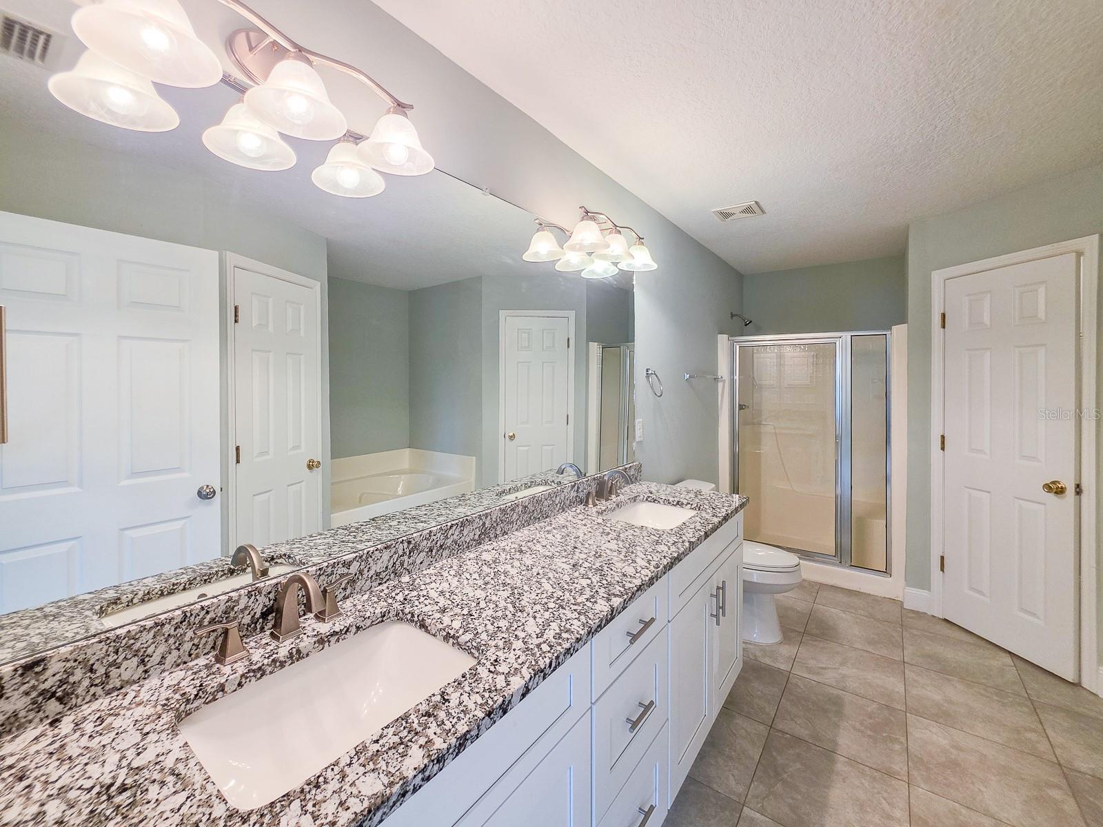 4 LLOWICK COURT, Palm Coast, FL 32164
