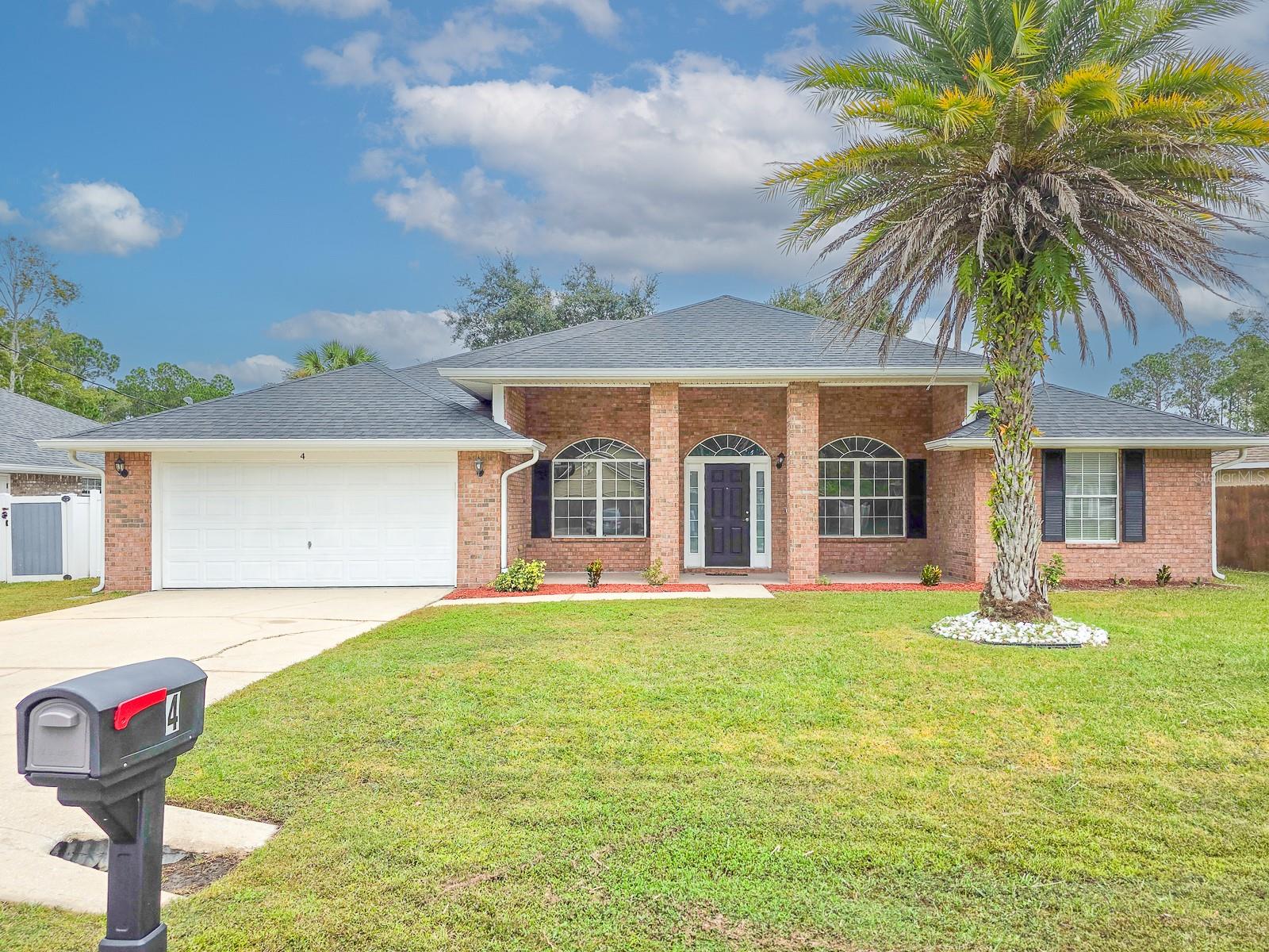 4 LLOWICK COURT, Palm Coast, FL 32164 4 LLOWICK COURT, Palm Coast, FL 32164
