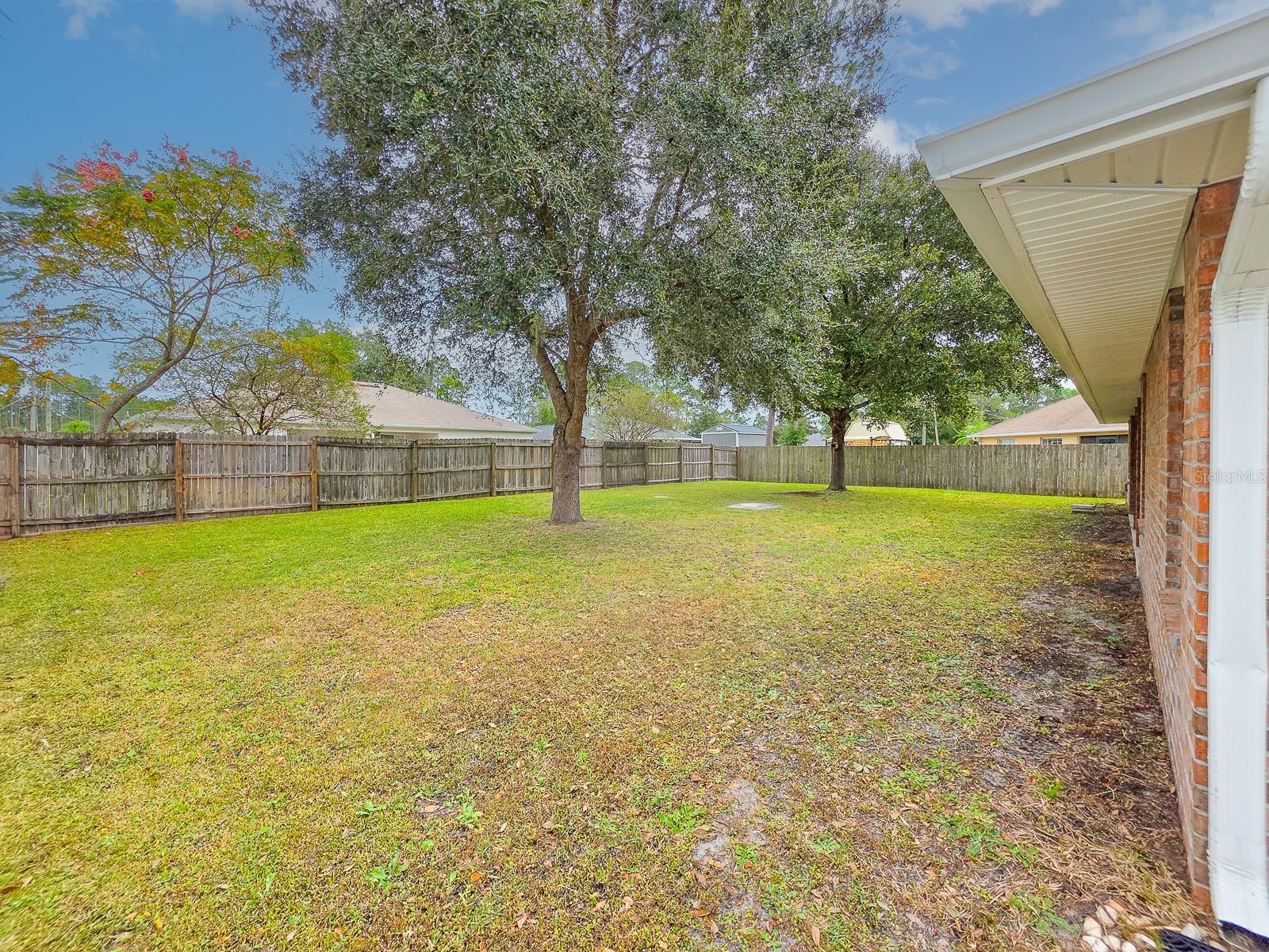4 LLOWICK COURT, Palm Coast, FL 32164