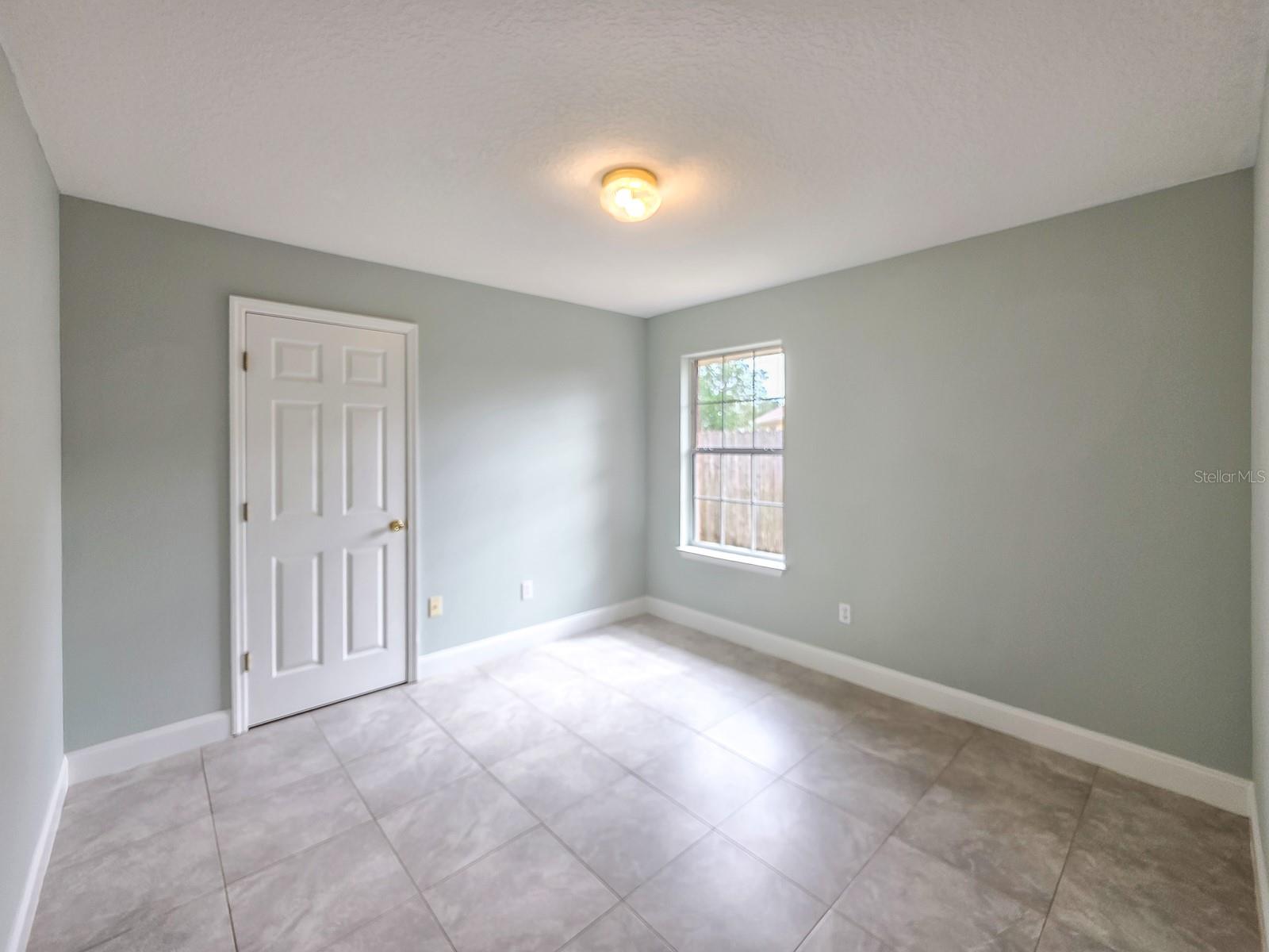 4 LLOWICK COURT, Palm Coast, FL 32164