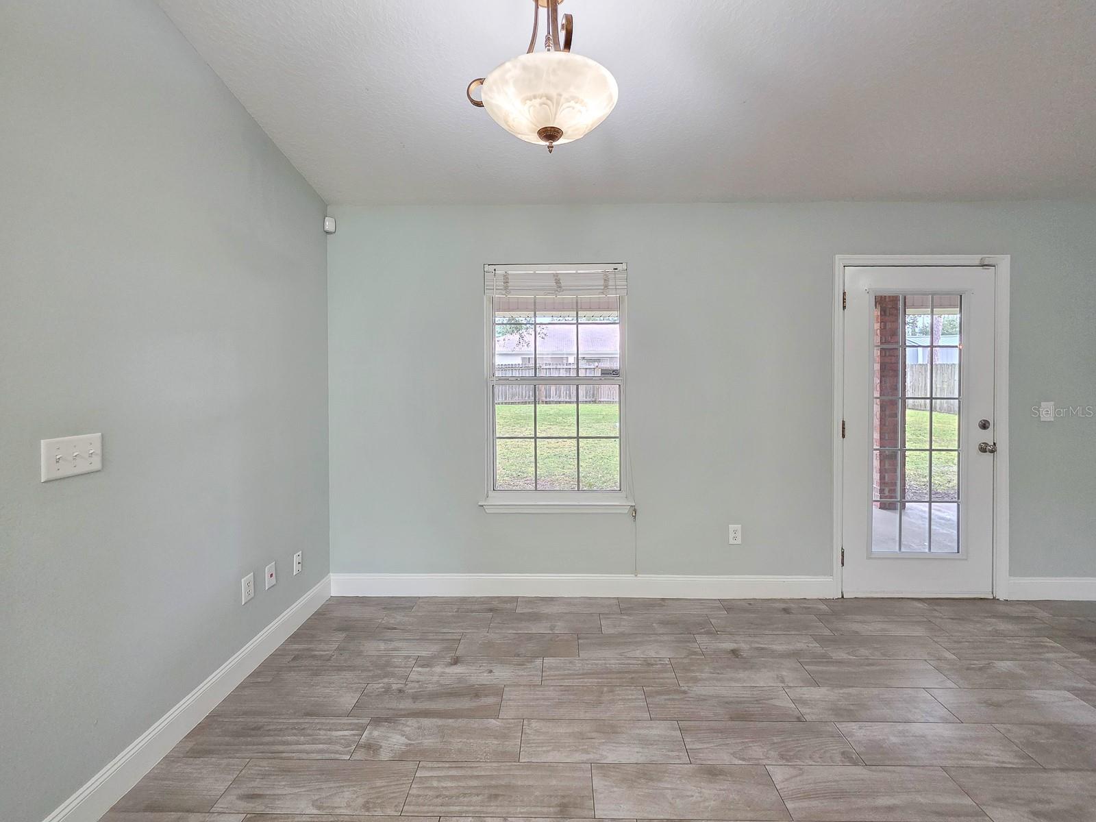 4 LLOWICK COURT, Palm Coast, FL 32164