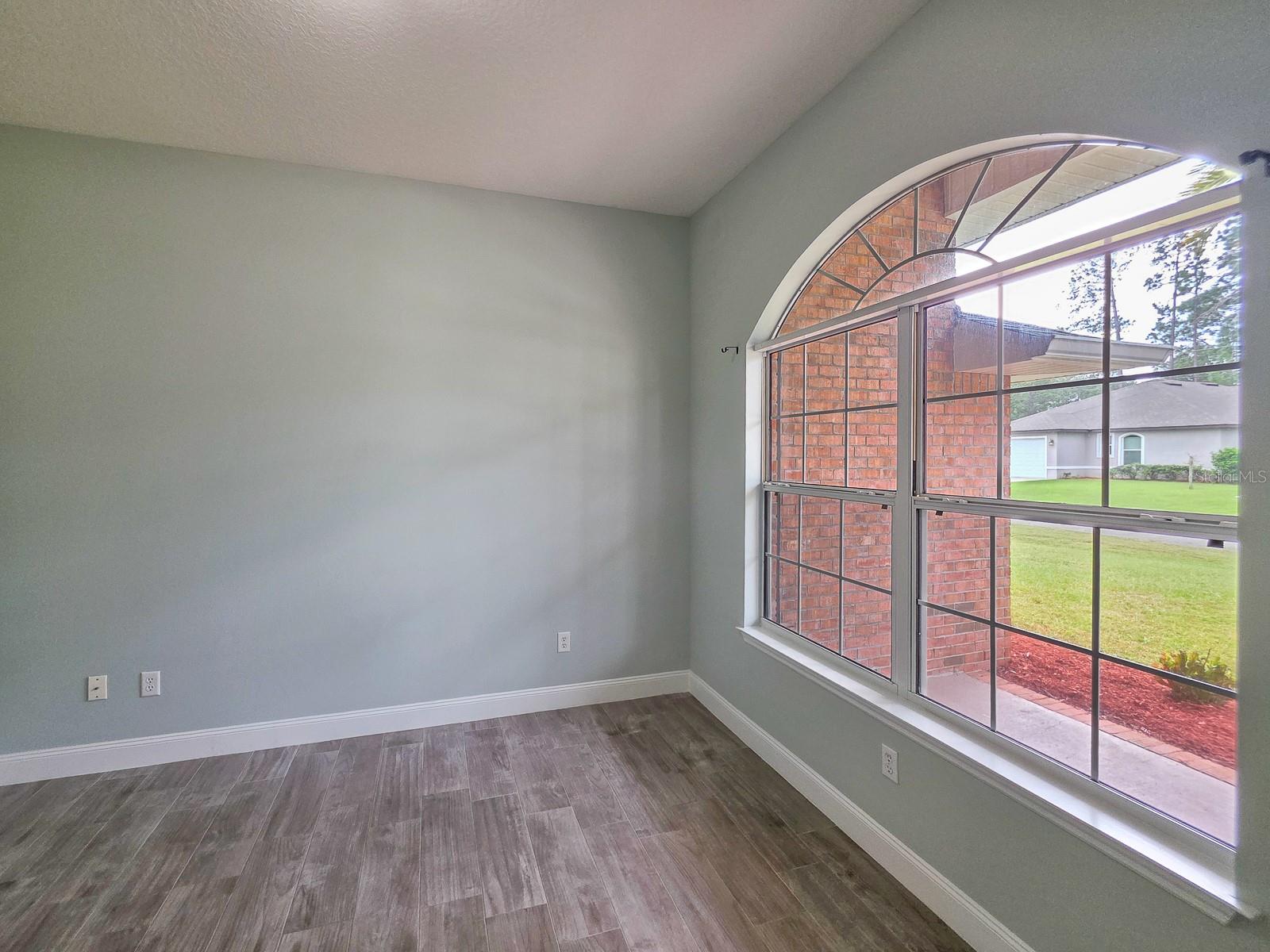 4 LLOWICK COURT, Palm Coast, FL 32164
