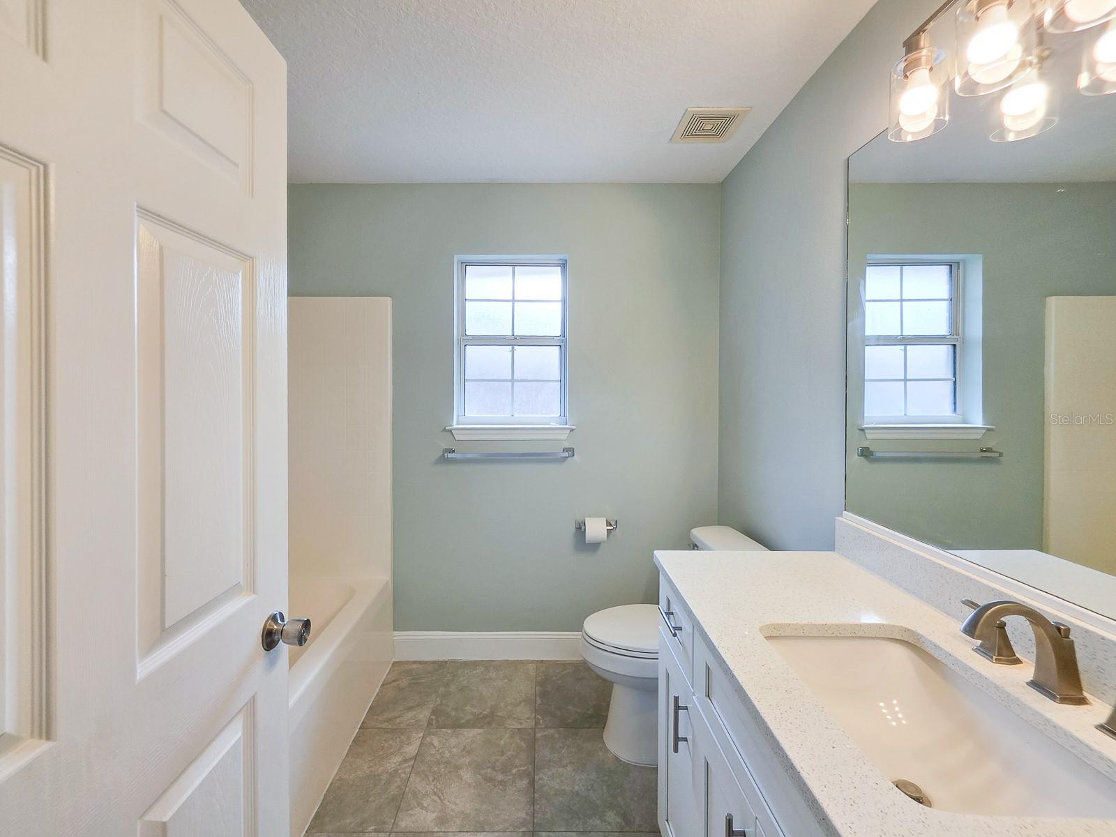4 LLOWICK COURT, Palm Coast, FL 32164