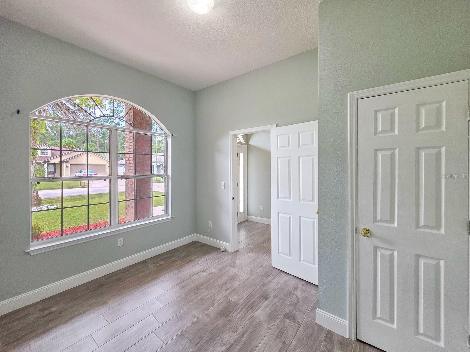 4 LLOWICK COURT, Palm Coast, FL 32164