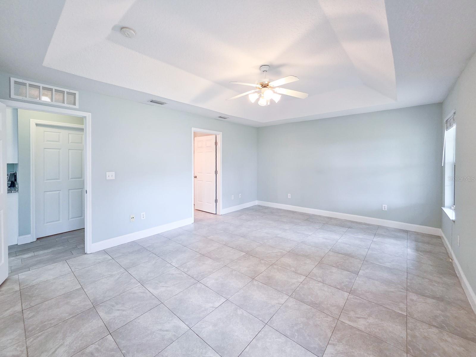 4 LLOWICK COURT, Palm Coast, FL 32164