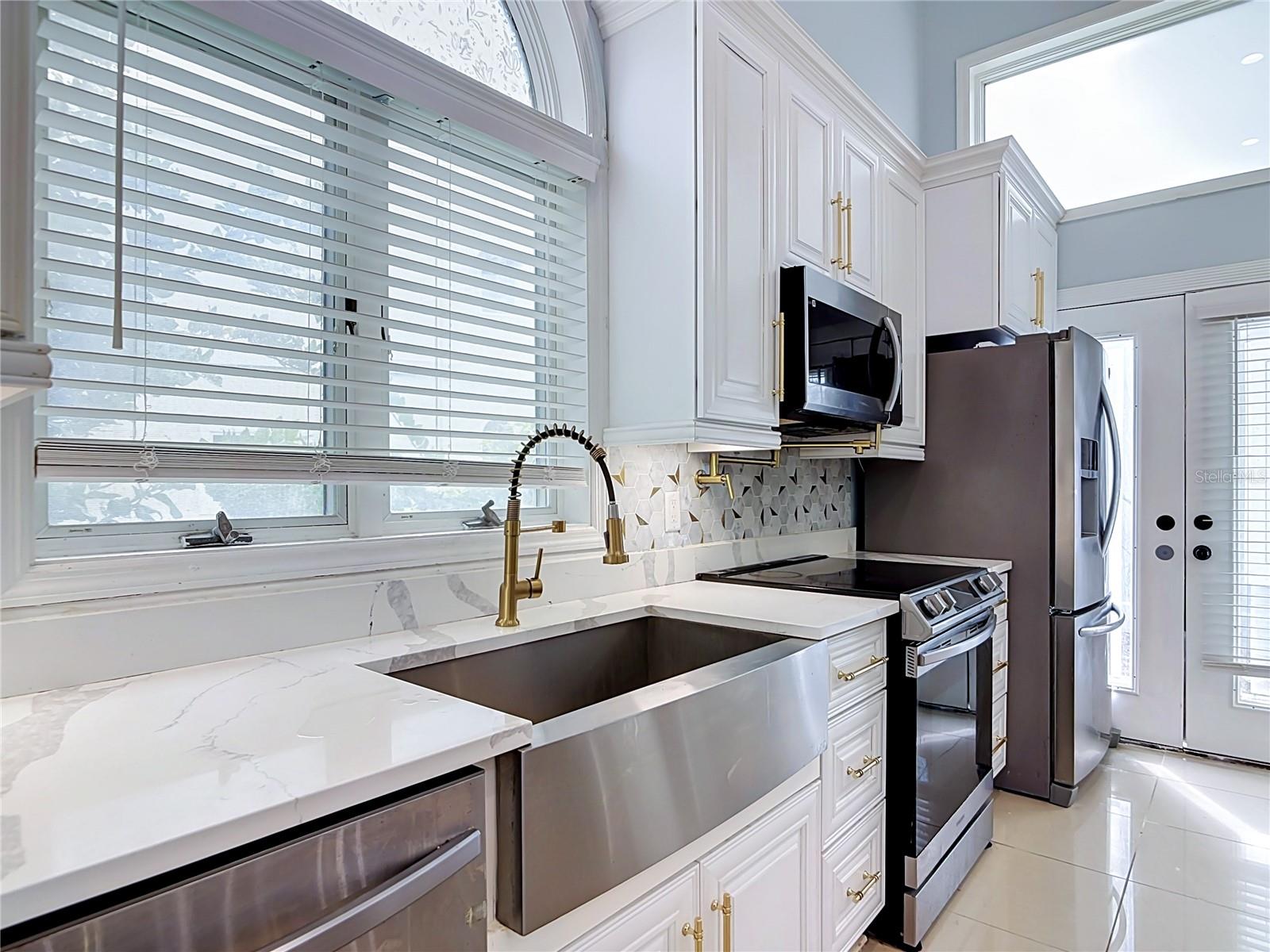 5 BAY POINTE DRIVE, Ormond Beach, FL 32174