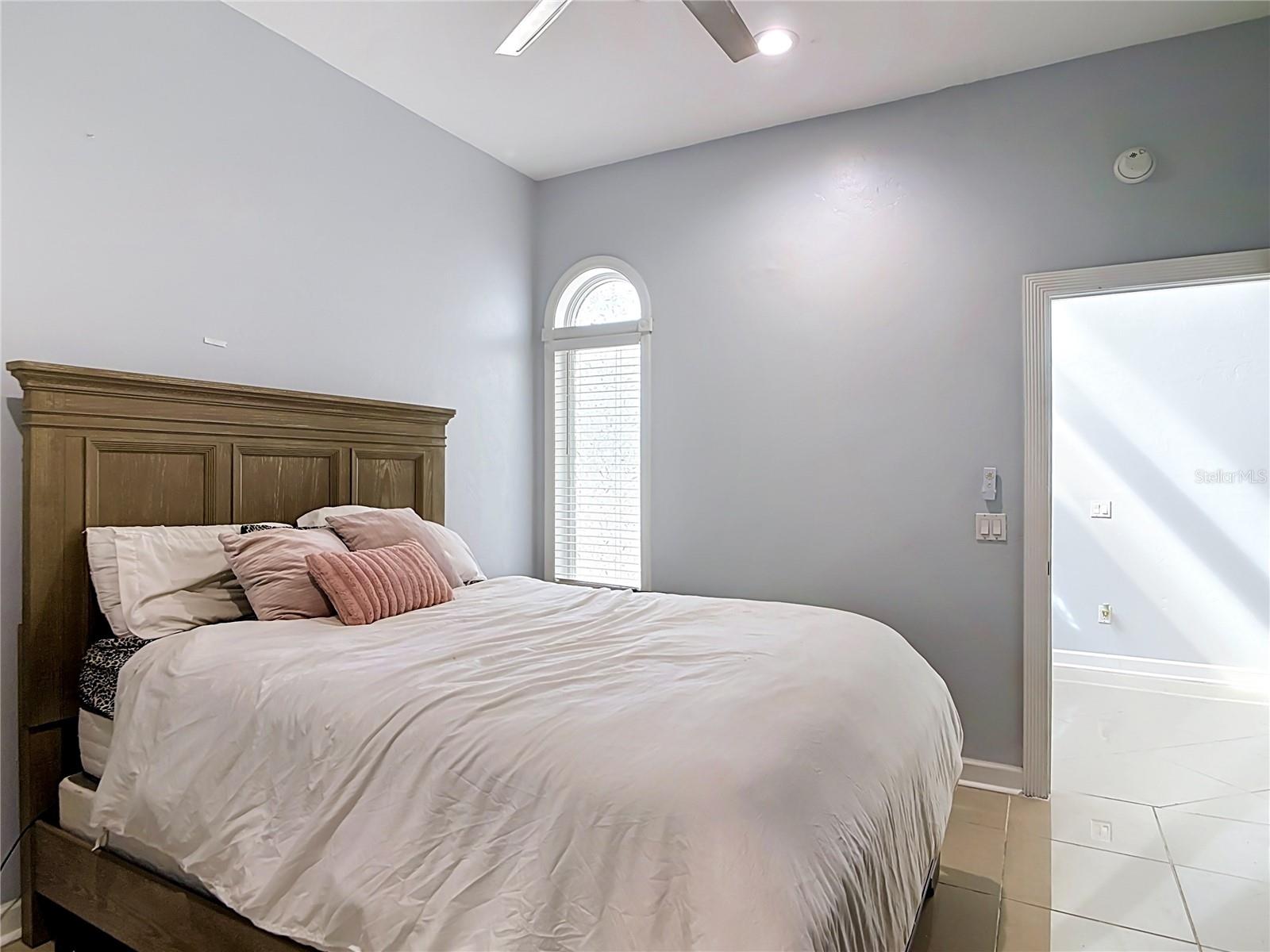 5 BAY POINTE DRIVE, Ormond Beach, FL 32174