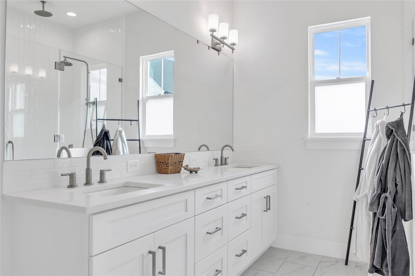 906 ALLENDALE LANE, Winter Garden, FL 34787