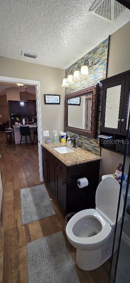 336 LAKECREST DRIVE, Tavares, FL 32778