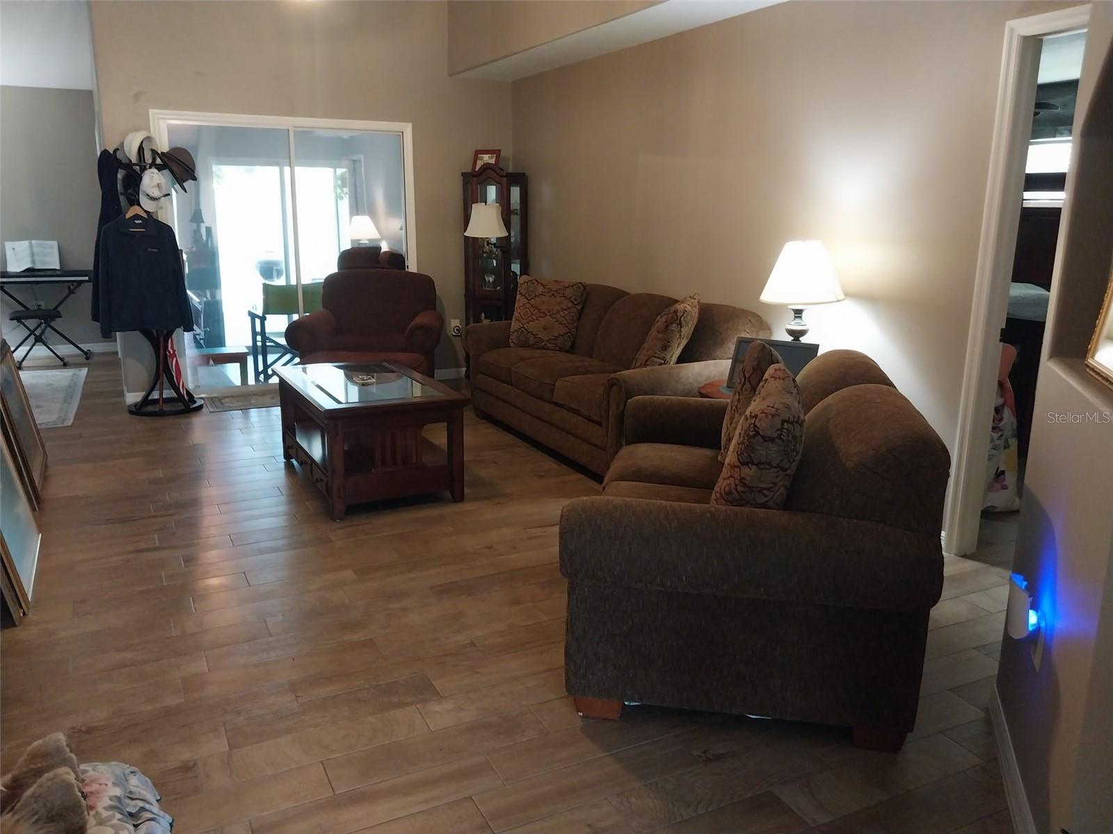 336 LAKECREST DRIVE, Tavares, FL 32778