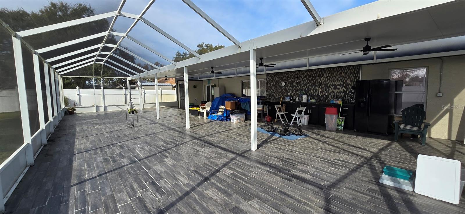336 LAKECREST DRIVE, Tavares, FL 32778