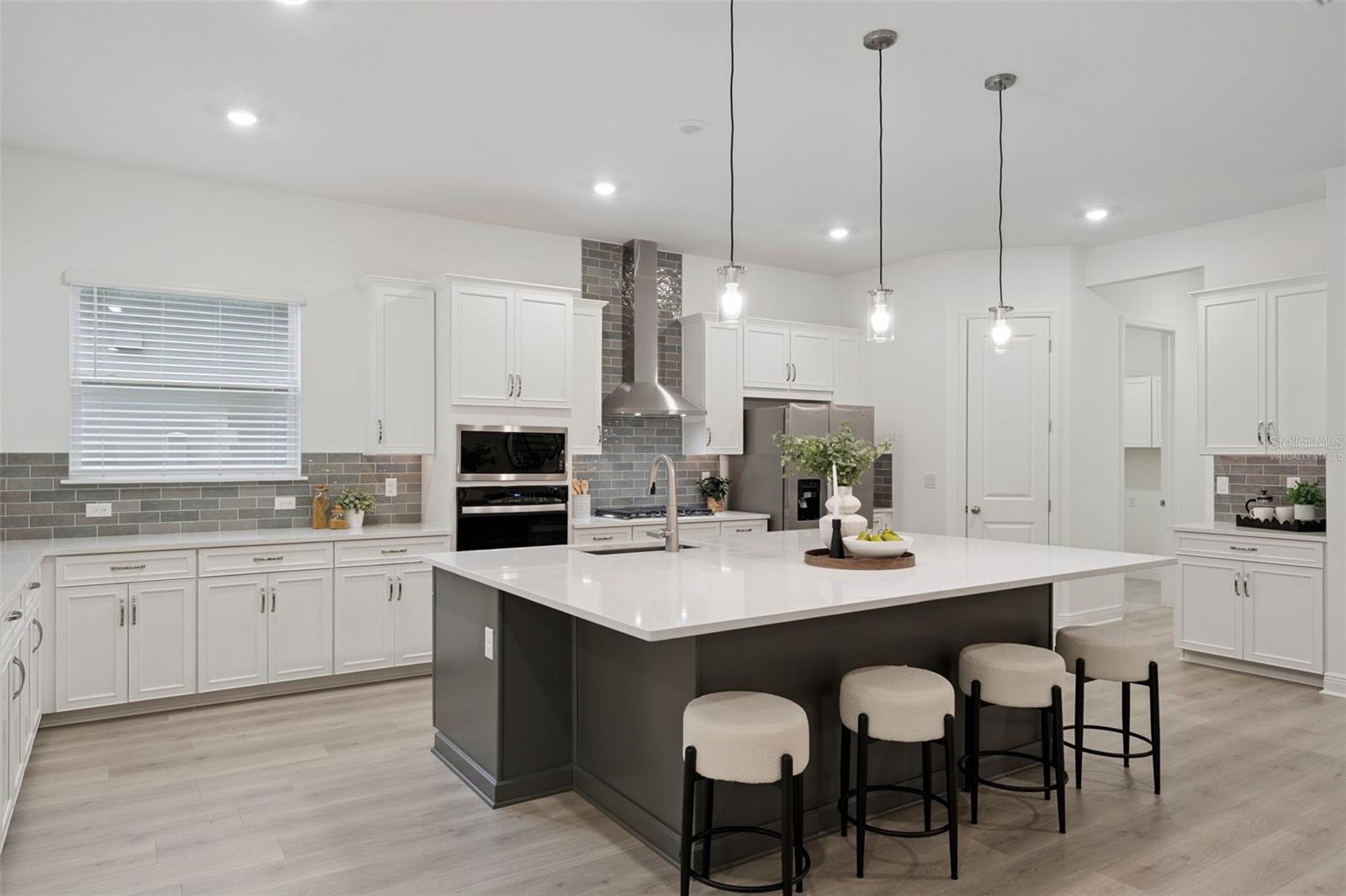 14371 CREST PALM AVENUE, Windermere, FL 34786