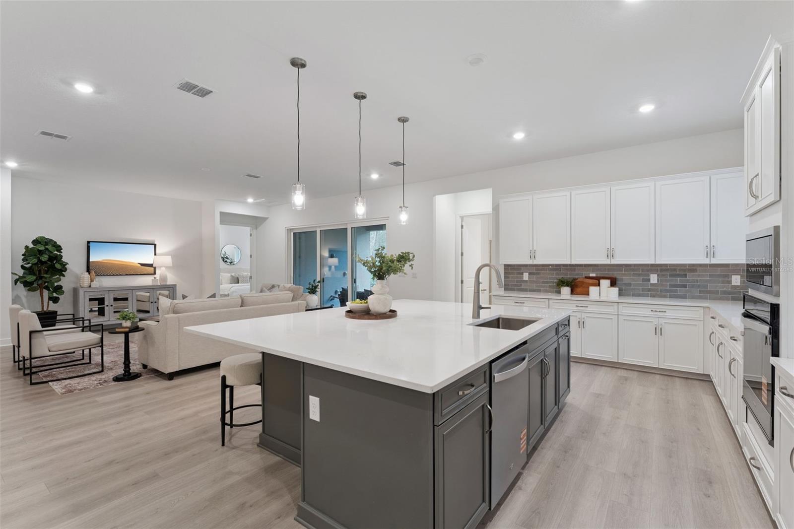 14371 CREST PALM AVENUE, Windermere, FL 34786