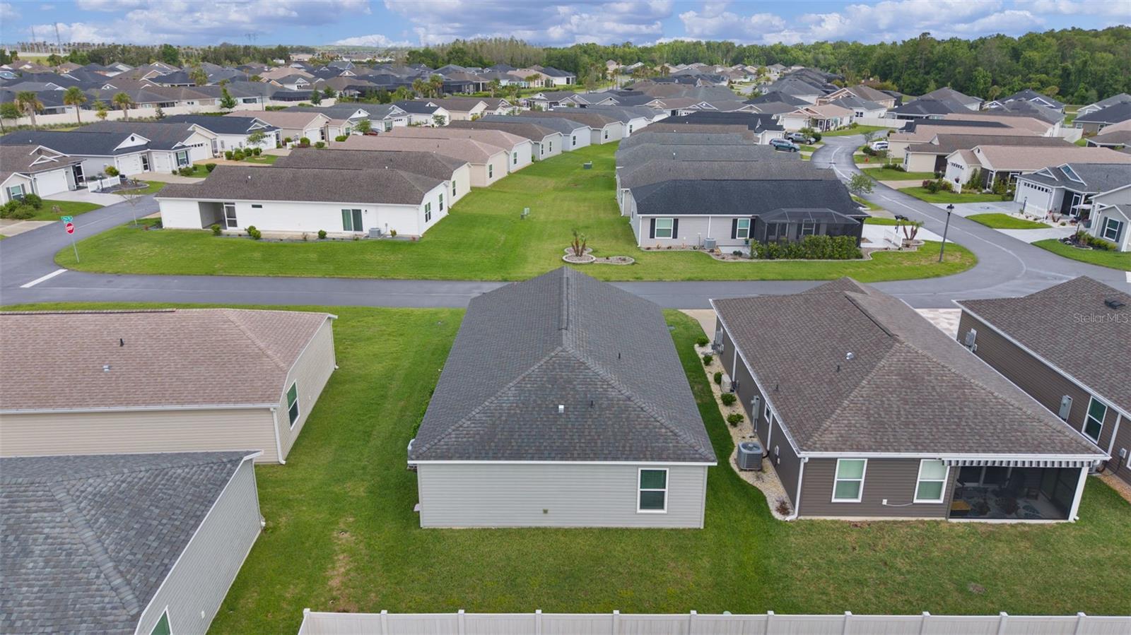 1926 HUX COURT, The Villages, FL 34762