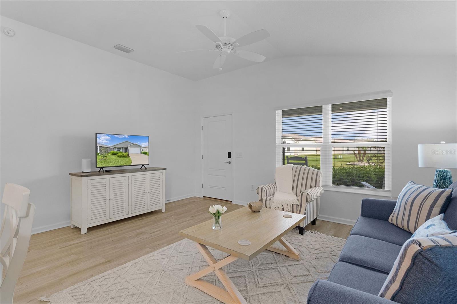 1926 HUX COURT, The Villages, FL 34762 1926 HUX COURT, The Villages, FL 34762
