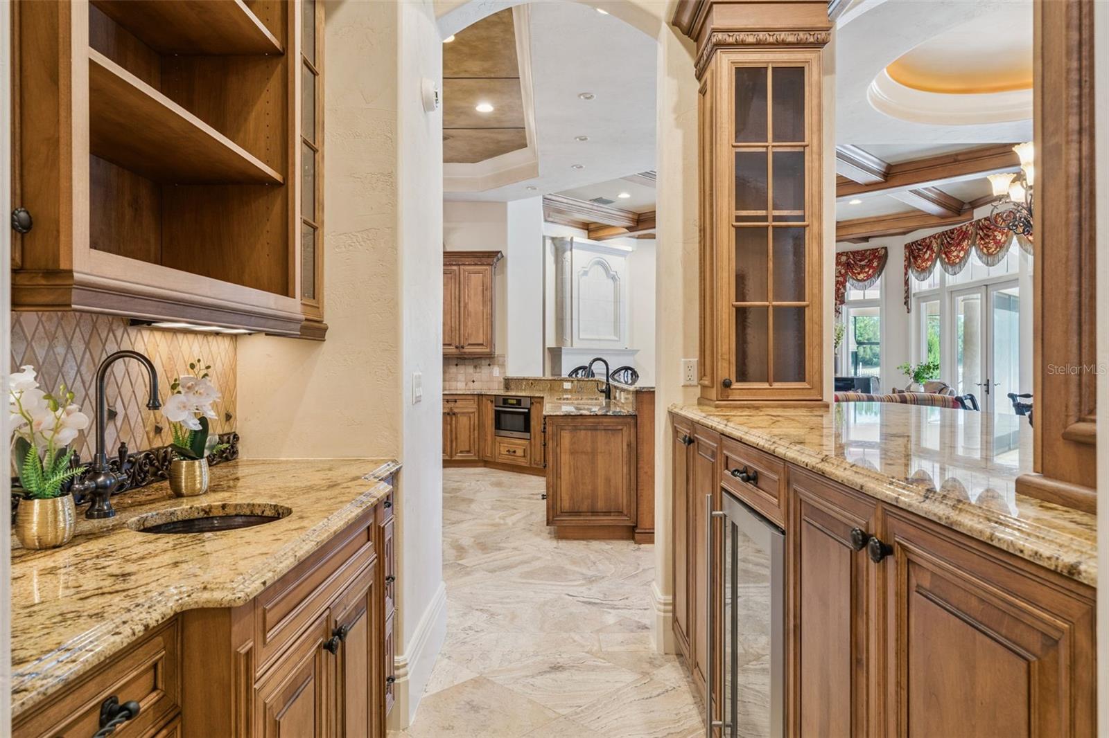 Bar Area with Walkthrough to Kitchen