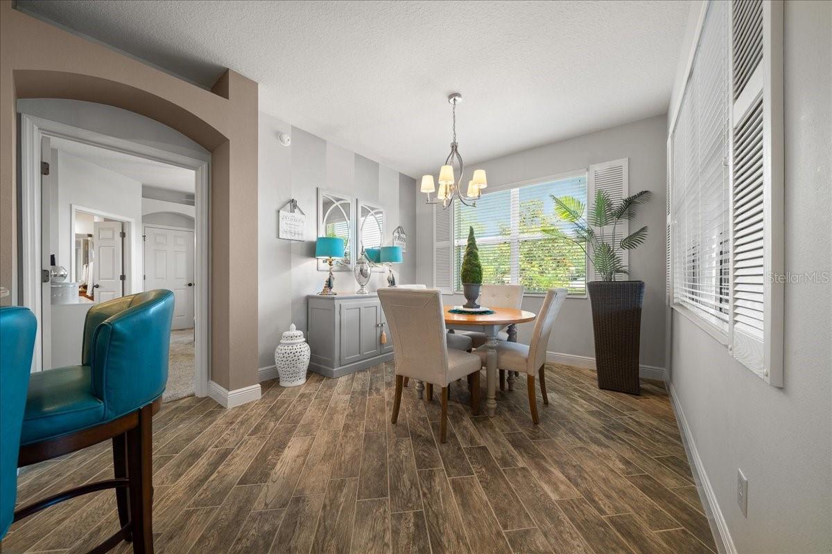 Dining Room Features Stylish Interior Shutters