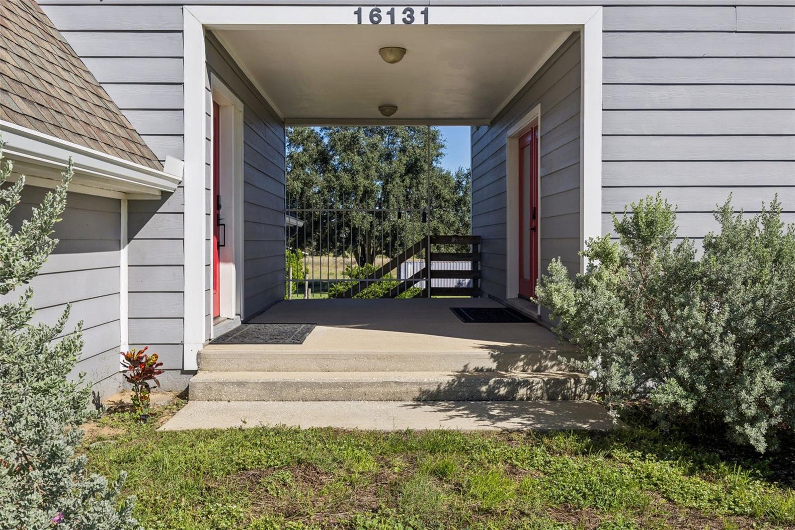 Breezeway, wonderful place to sit and chat.