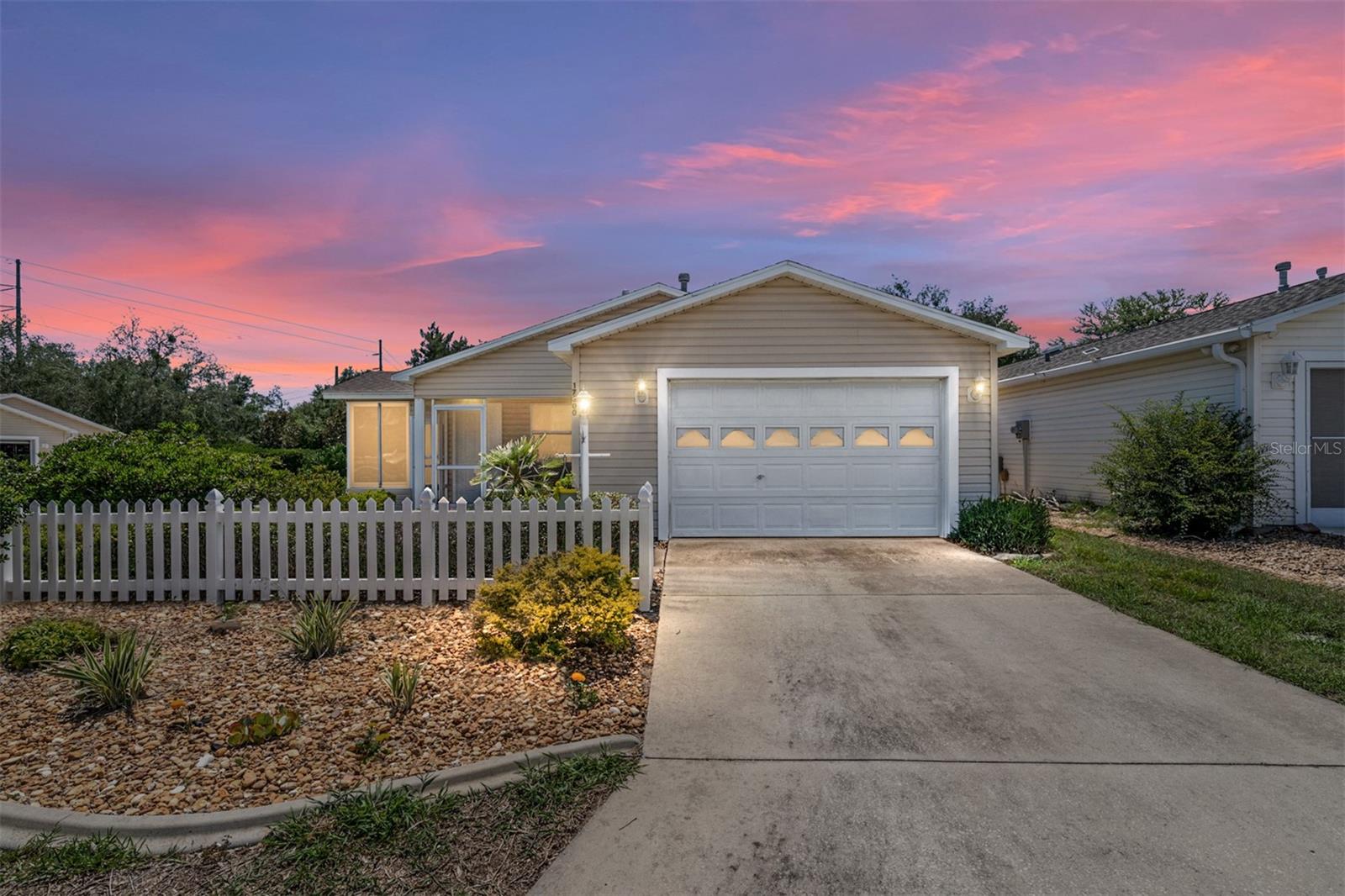 17300 SE 93RD HEYWARD AVENUE, The Villages, FL 32162 17300 SE 93RD HEYWARD AVENUE, The Villages, FL 32162