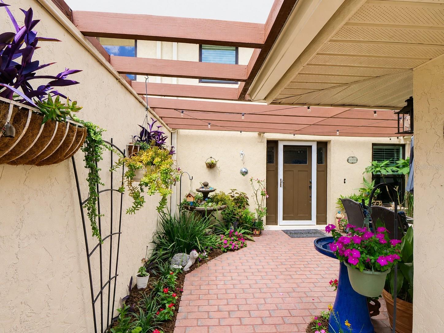 100 S TREMAIN STREET, #G2, Mount Dora, FL 32757