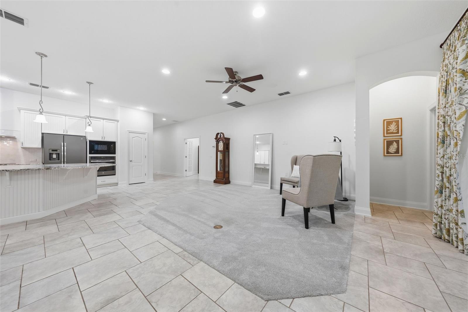 16716 ABBEY HILL COURT, Clermont, FL 34711