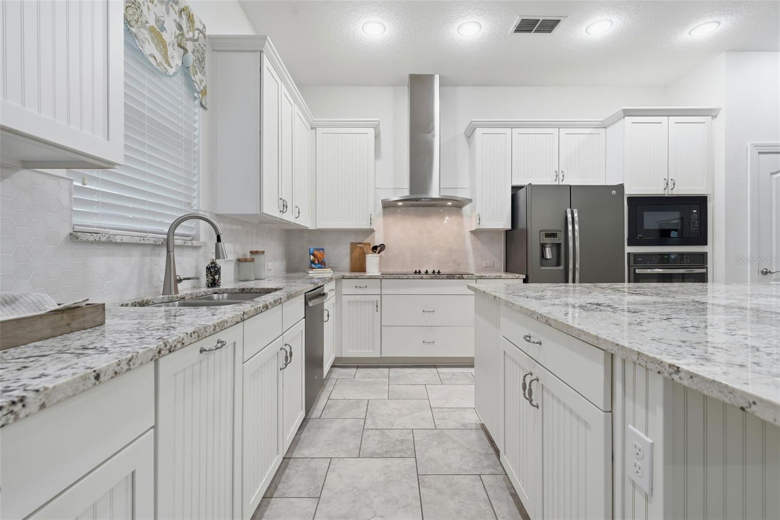 Plenty of countertop space for all of your cooking and entertaining needs