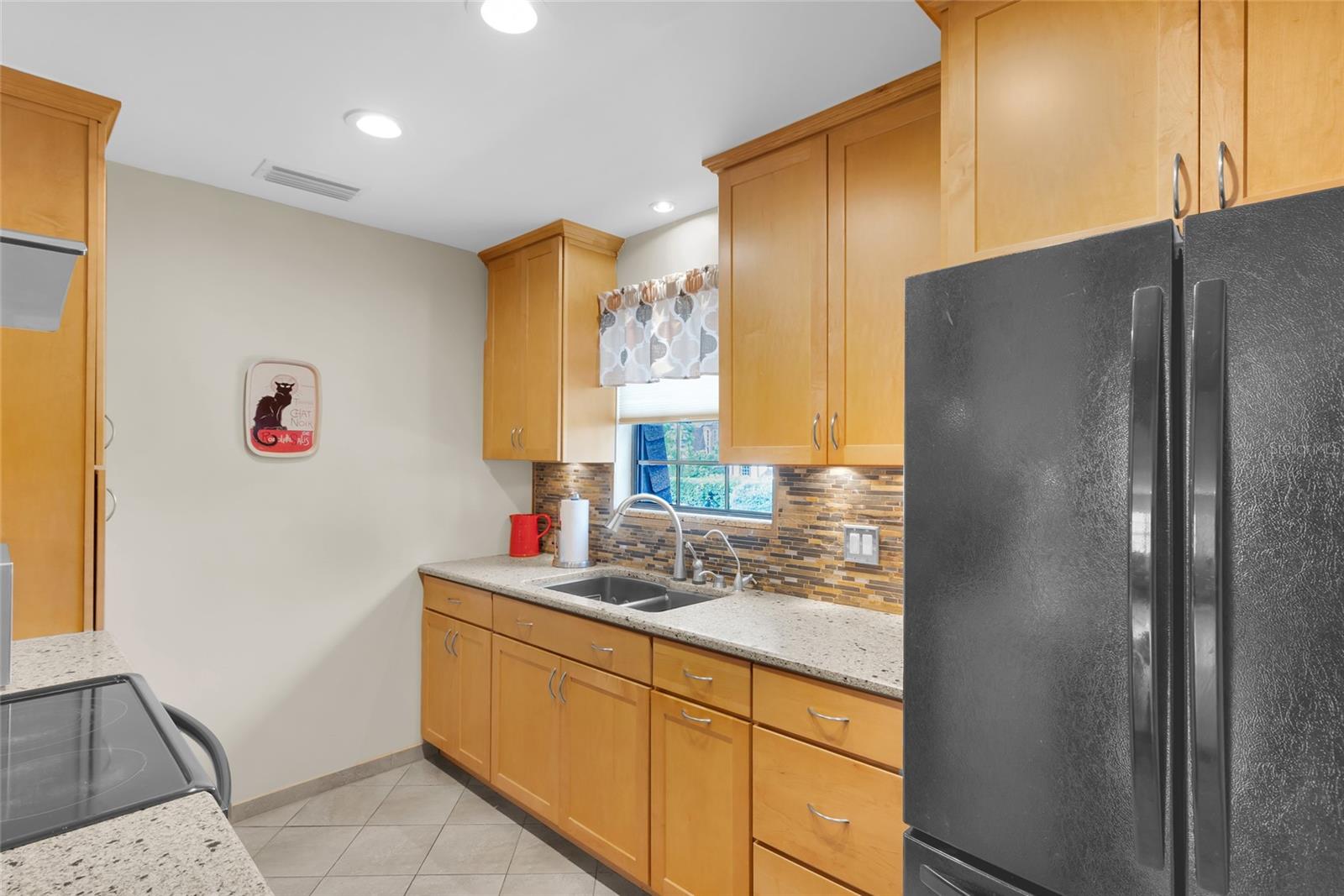 500 NEWELL HILL RD, #110D, Leesburg, FL 34748